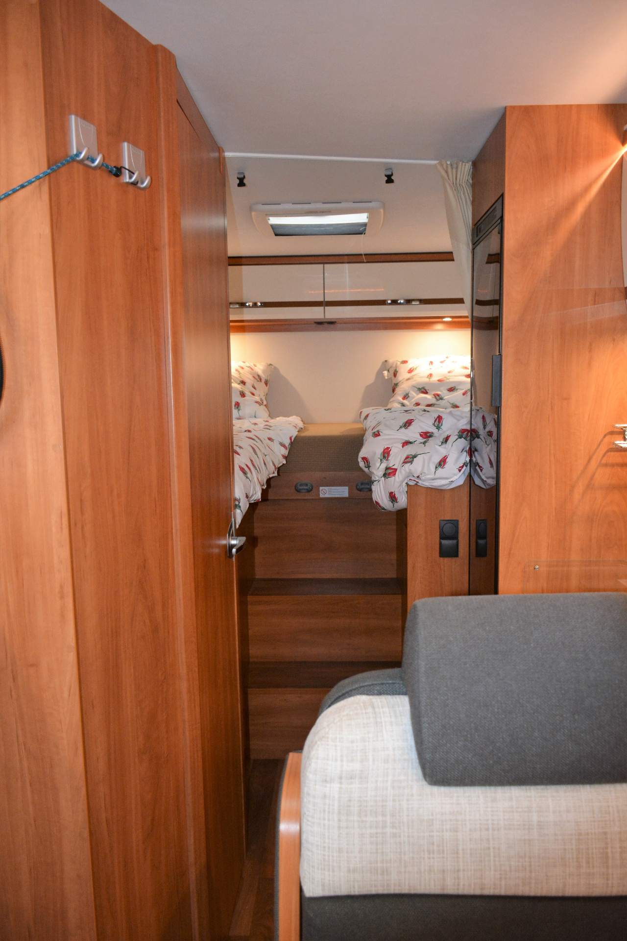 Dethleffs Trend T 6717 bj 2016 origineel 22.600km Nieuwstaat