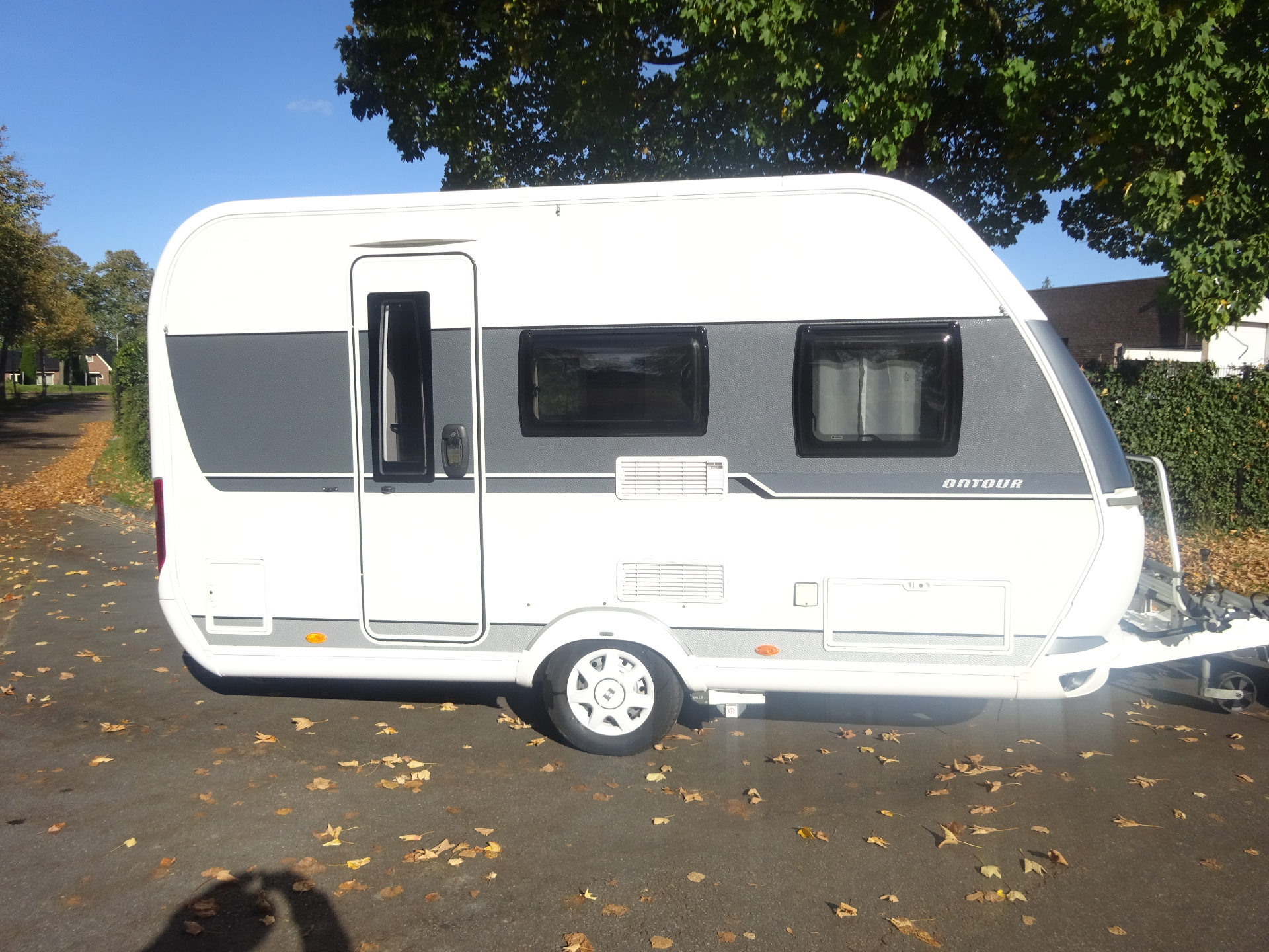 Hobby OnTour 390 SF Met Mover