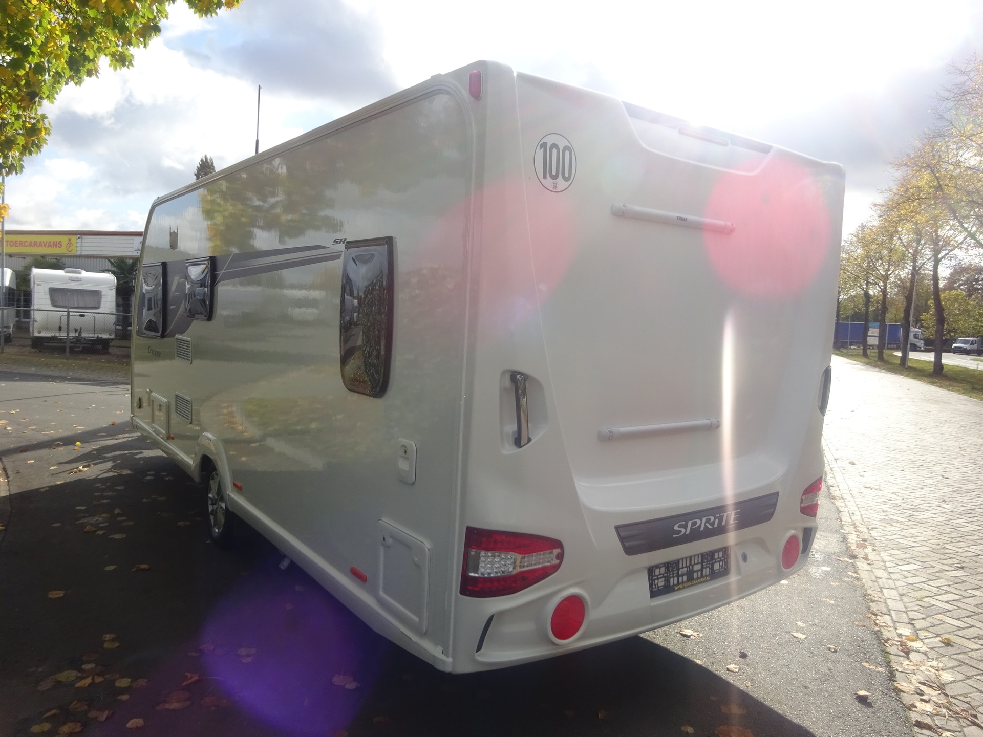 Sprite Cruzer 495 Frans Bed en Grote Badkamer