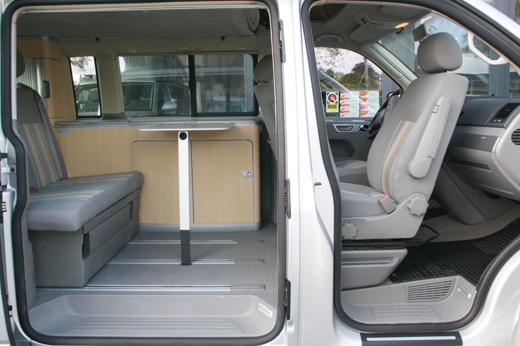 Volkswagen T5 California 1.9TDI, T6 Tentdoek.