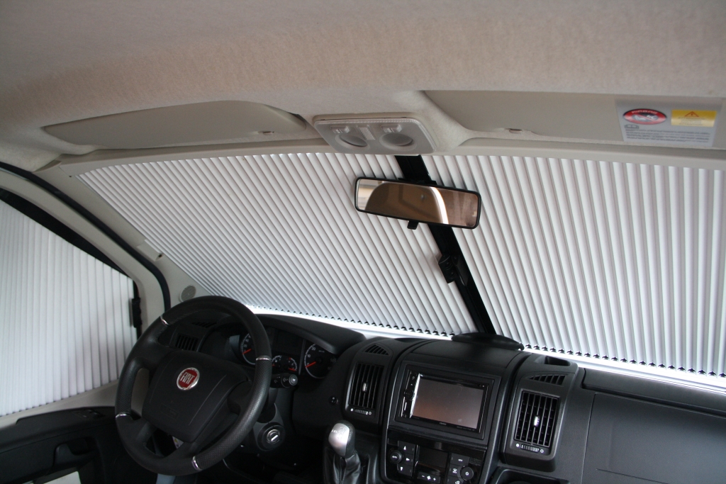 Possl Roadcruiser 3.0JTD 180pk, Automaat, Lengtebedden, Zeer lage km. stand!