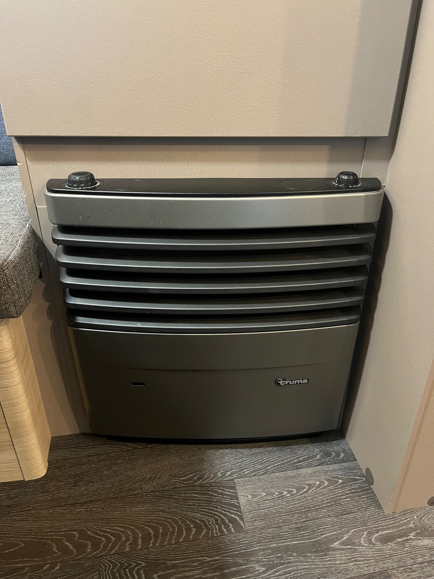 Weinsberg 470 EU Caracito