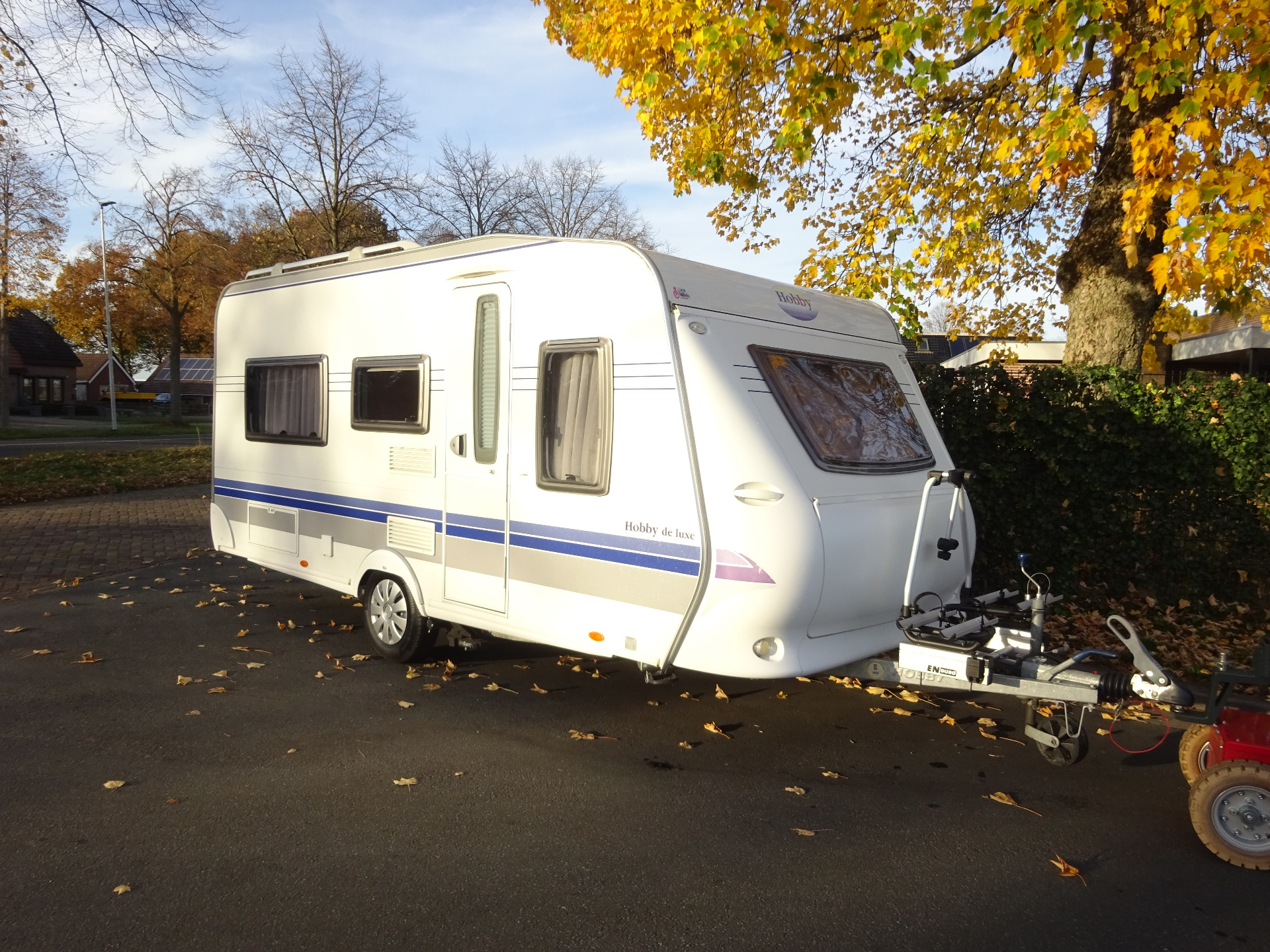 Hobby De luxe 460 LU Enkele Bedden + Mover