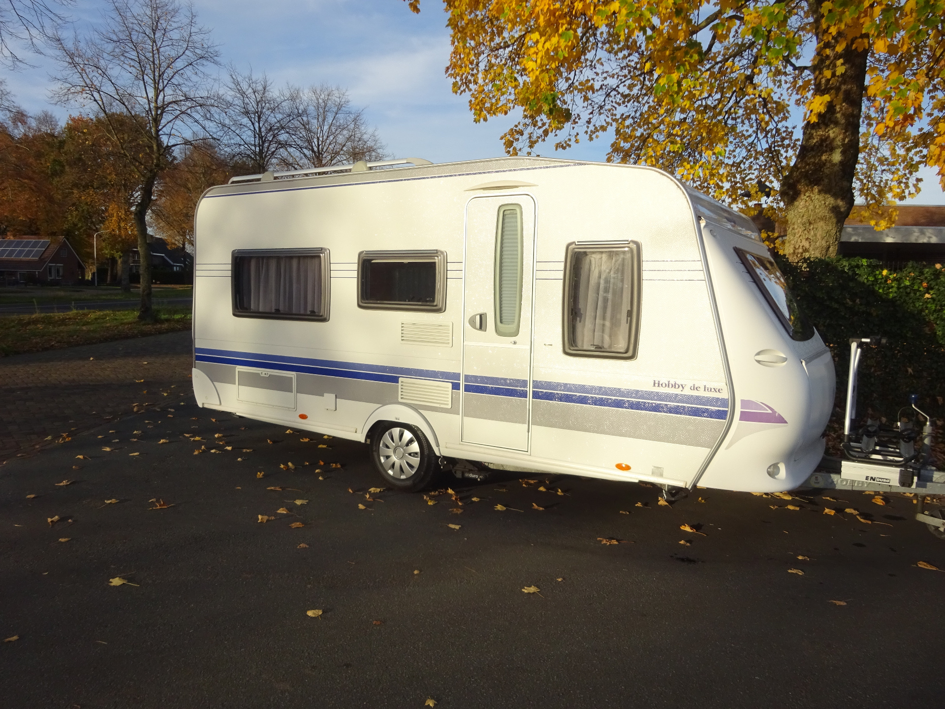 Hobby De luxe 460 LU Enkele Bedden + Mover