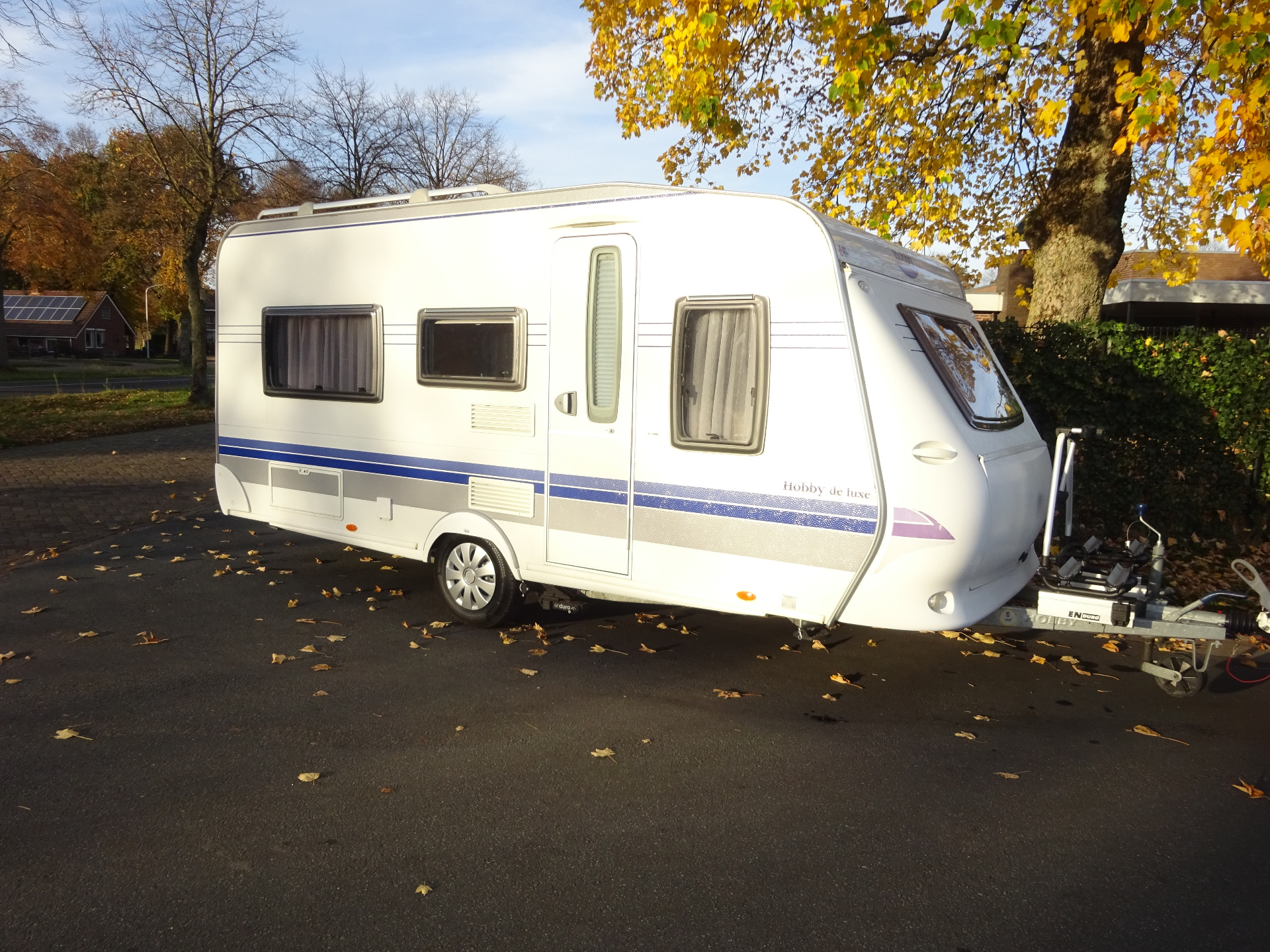 Hobby De luxe 460 LU Enkele Bedden + Mover