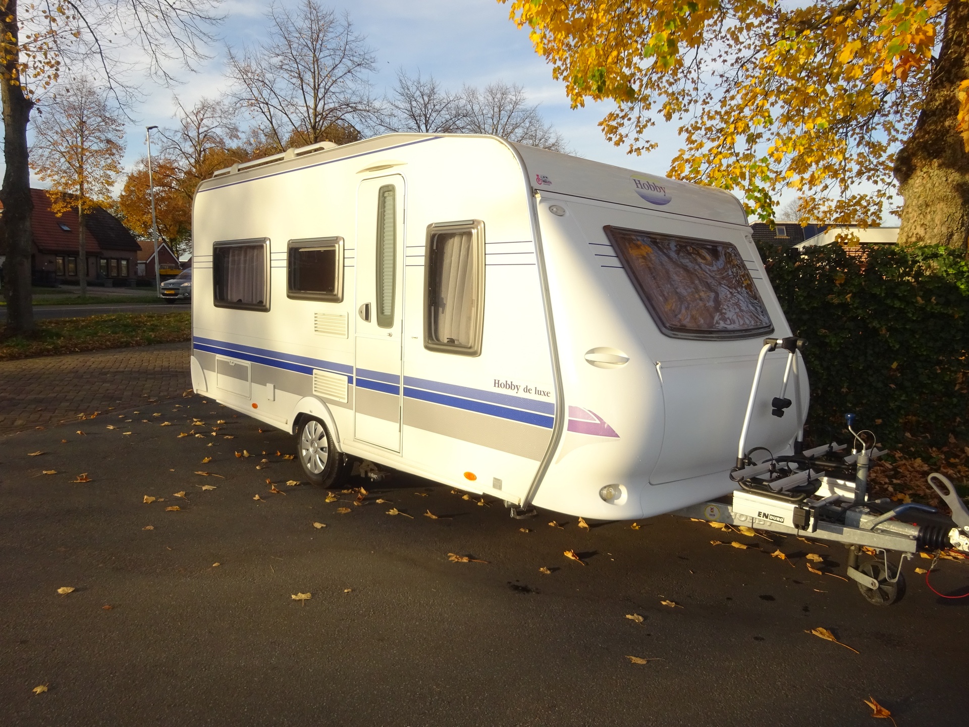 Hobby De luxe 460 LU Enkele Bedden + Mover