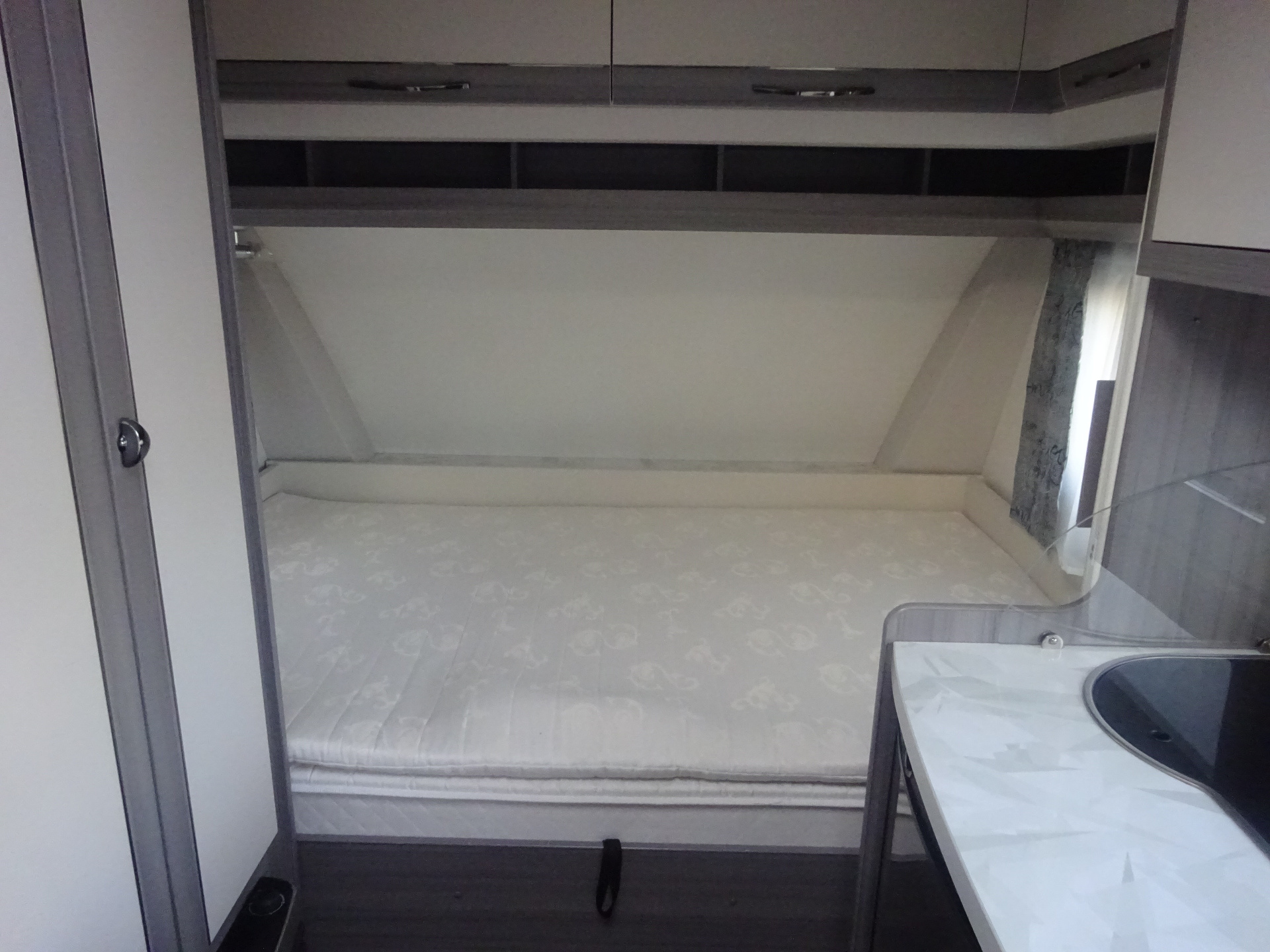 Hobby OnTour 390 SF Met Mover