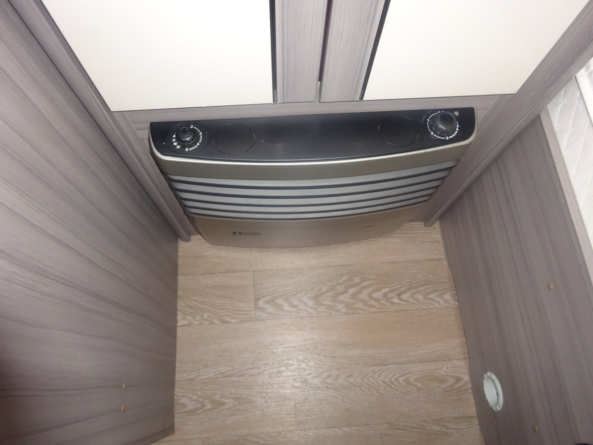 Hobby OnTour 390 SF Met Mover