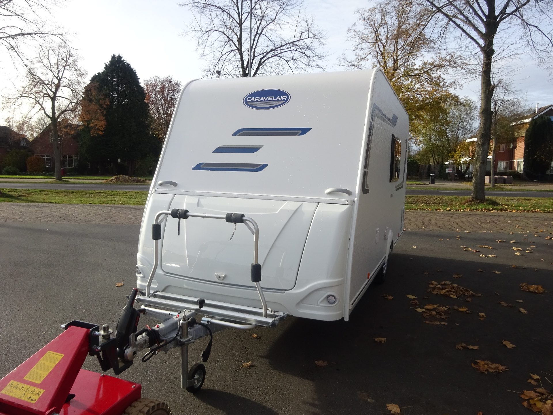 Caravelair Alba 400 SF Vast Bed + Mover