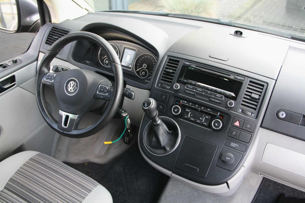 Volkswagen T5 GP California Comfortline, 2.0TDI 140, NL Auto, Lage Km.