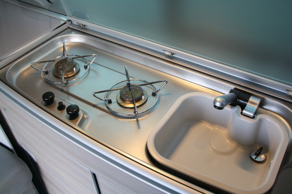 Volkswagen T5 GP California Comfortline, 2.0TDI 140, NL Auto, Lage Km.