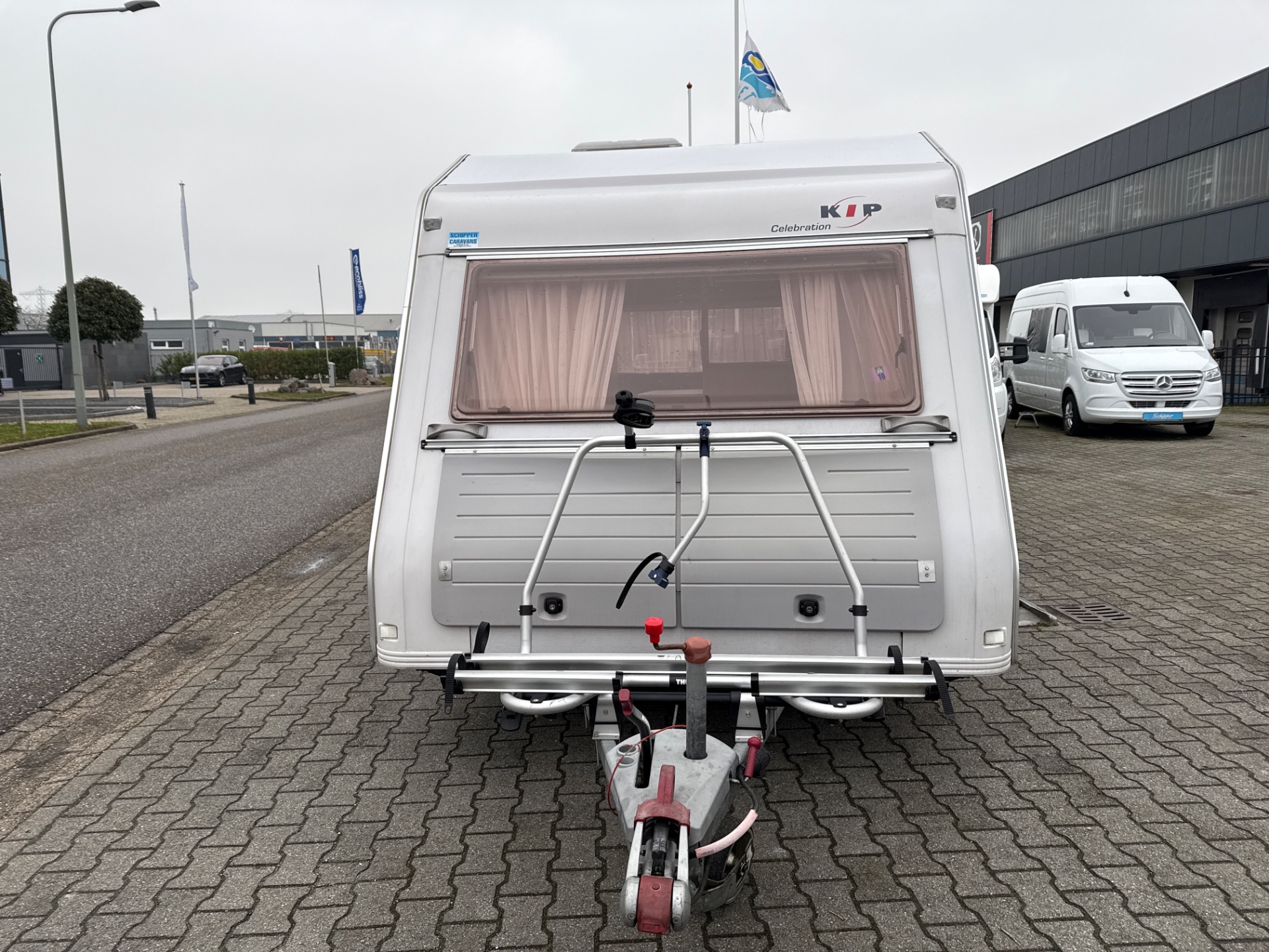 Kip Celebration 47 TDB truma mover 1e eigenaar