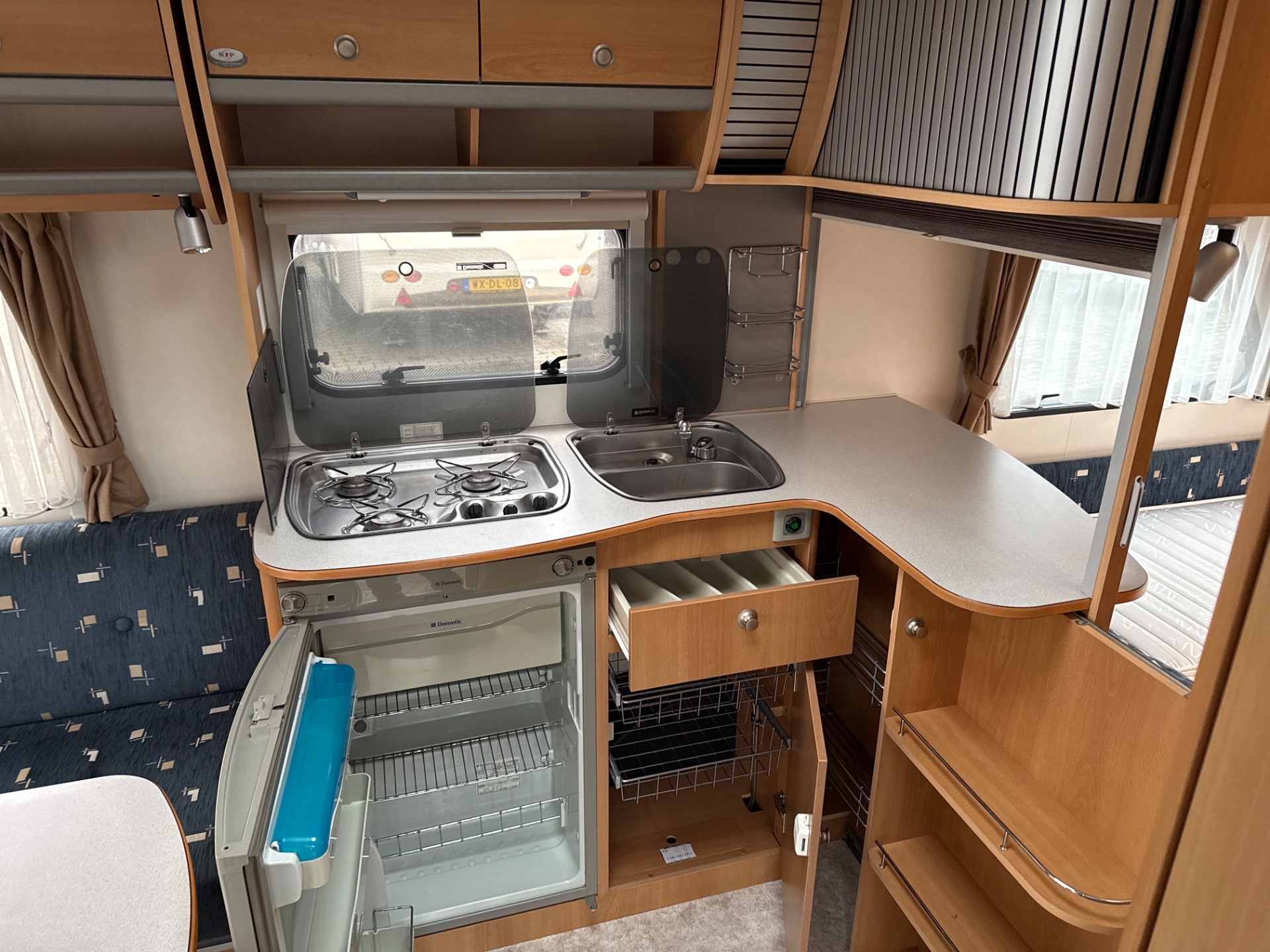 Kip Celebration 47 TDB truma mover 1e eigenaar