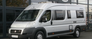 Possl Roadcruiser 3.0JTD 180pk, Automaat, Lengtebedden, Zeer lage km. stand!