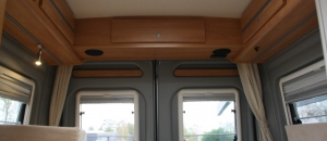 Possl Roadcruiser 3.0JTD 180pk, Automaat, Lengtebedden, Zeer lage km. stand!