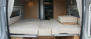 Possl Roadcruiser 3.0JTD 180pk, Automaat, Lengtebedden, Zeer lage km. stand!