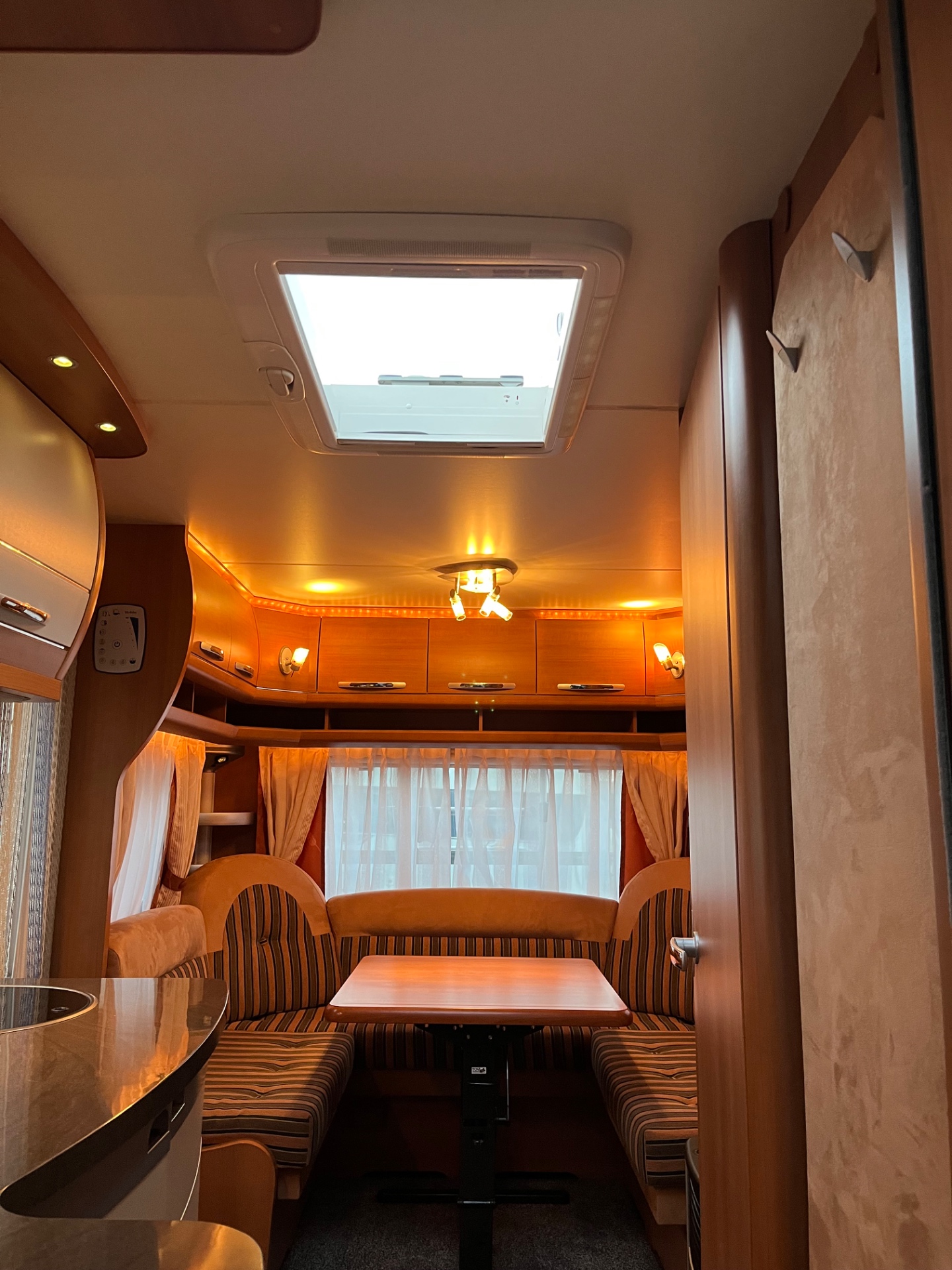 Hobby Excellent 495 UL Truma mover