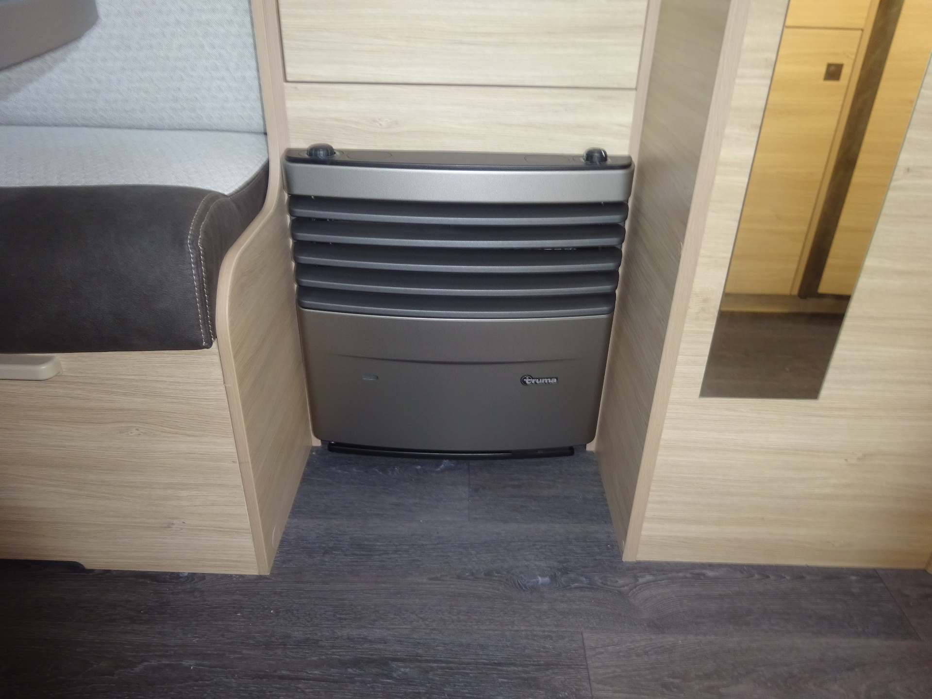 Caravelair Antares Titanium 450 Enkele Bedden+Mover