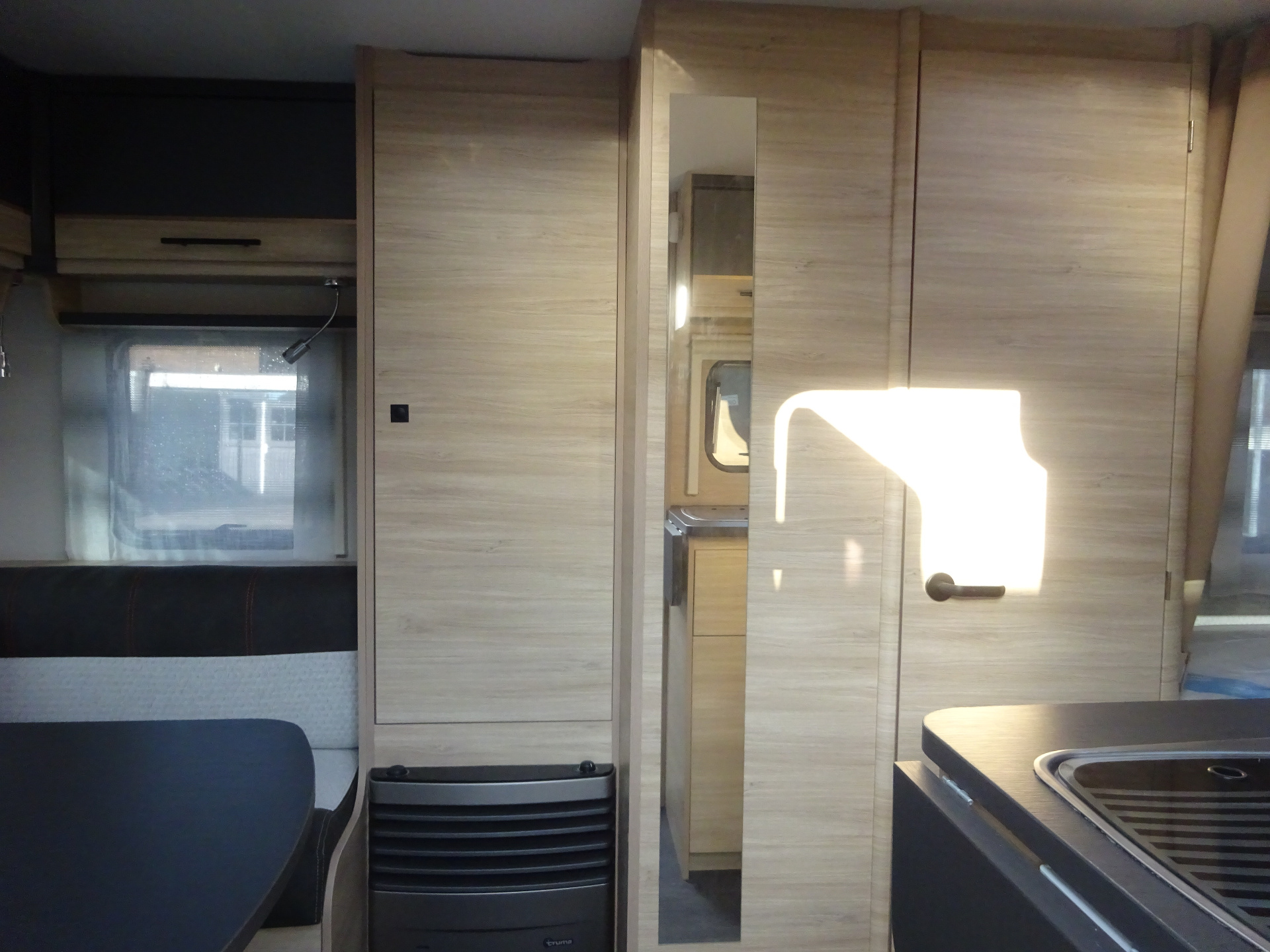 Caravelair Antares Titanium 450 Enkele Bedden+Mover