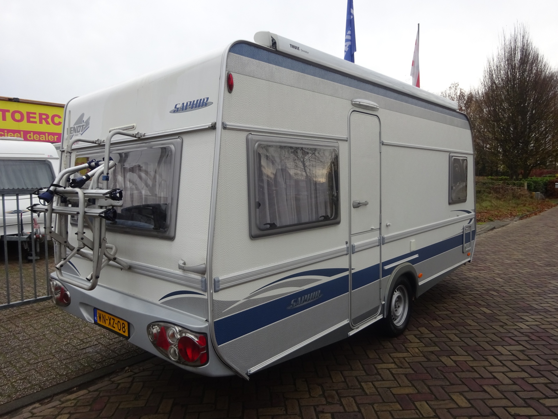 Fendt Saphir 470 Met Vaste Luifel en Mover