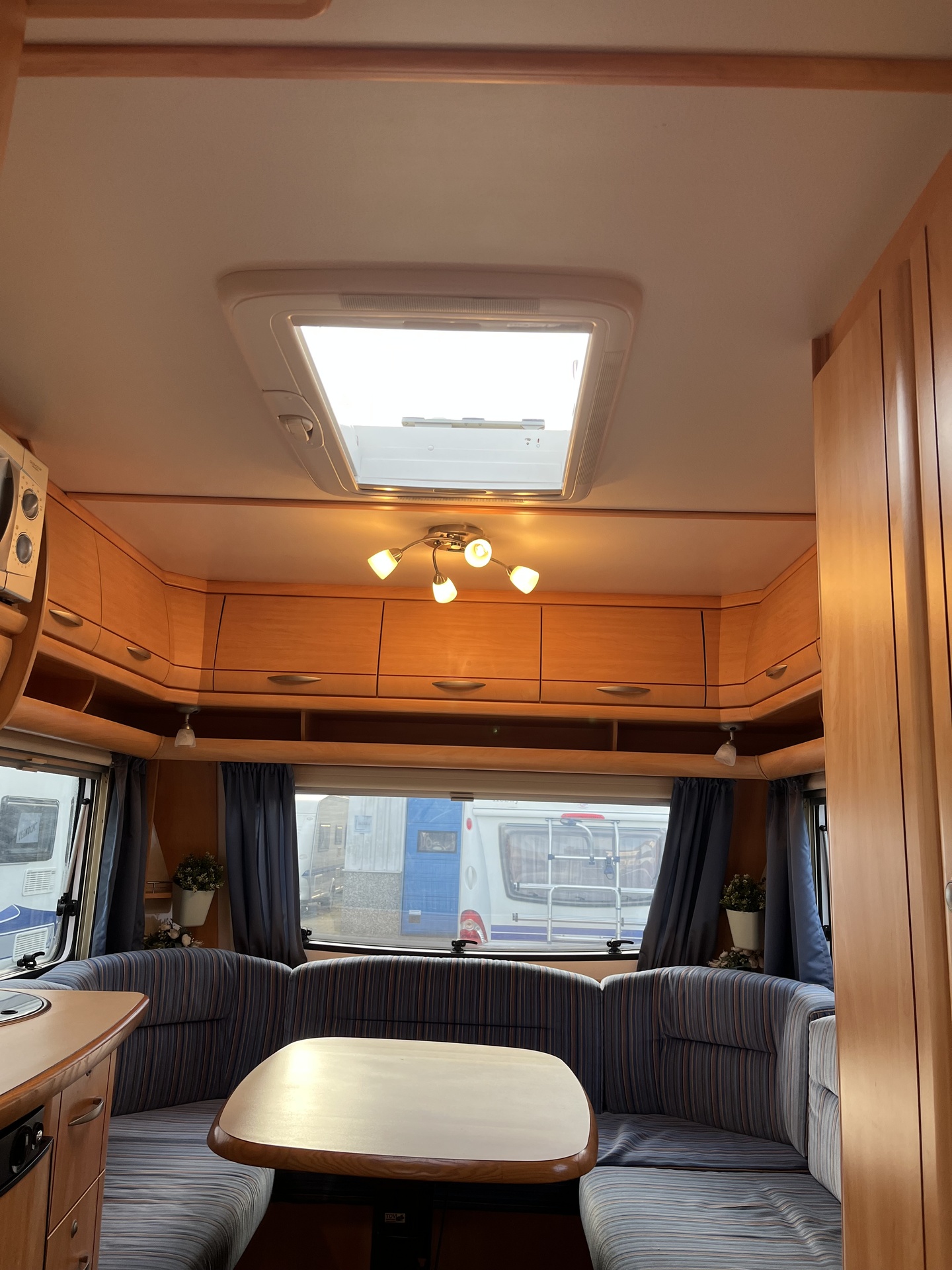 FENDT 470 Saphir met mover