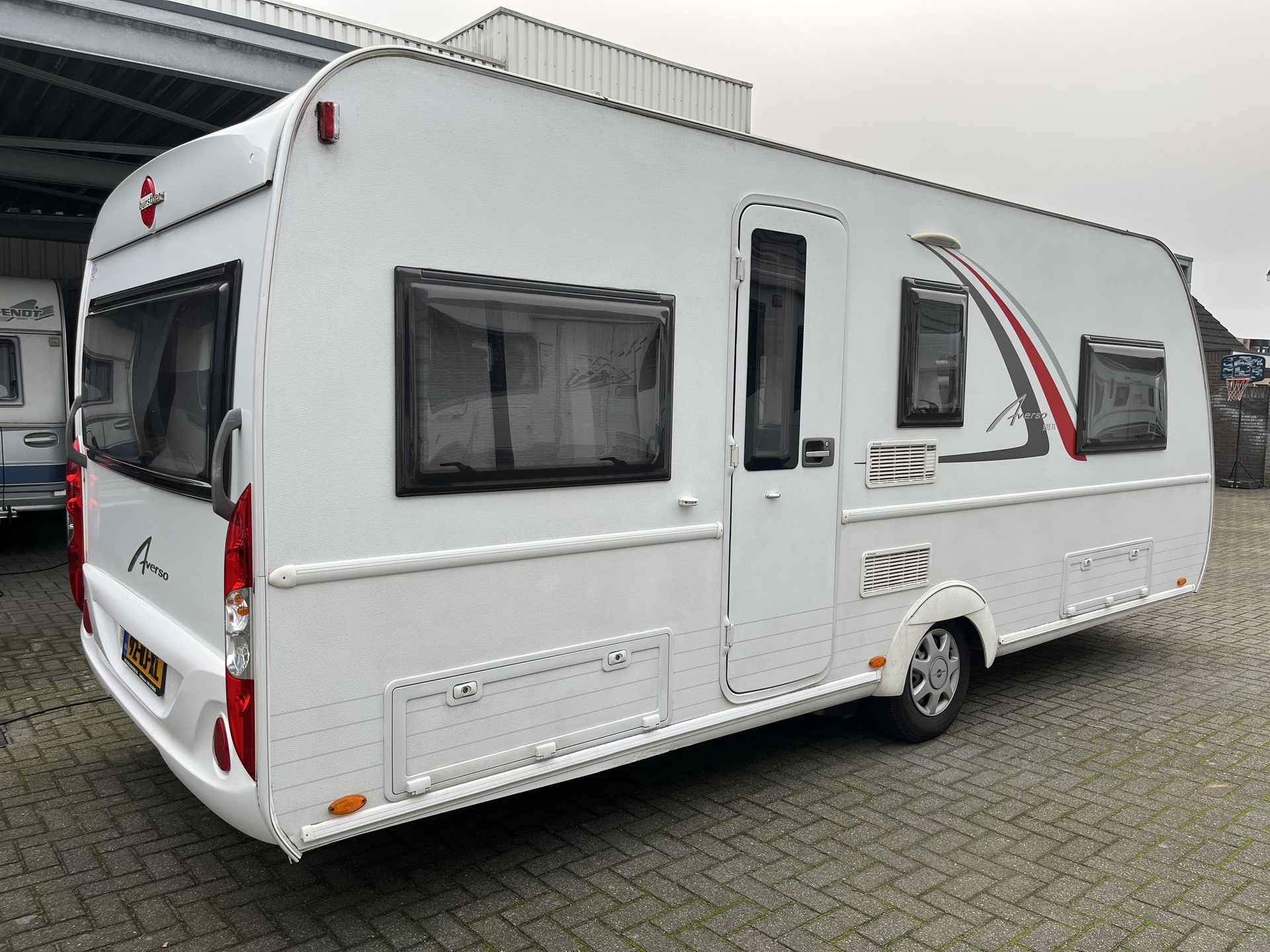 Burstner Averso 535 TL met Mover