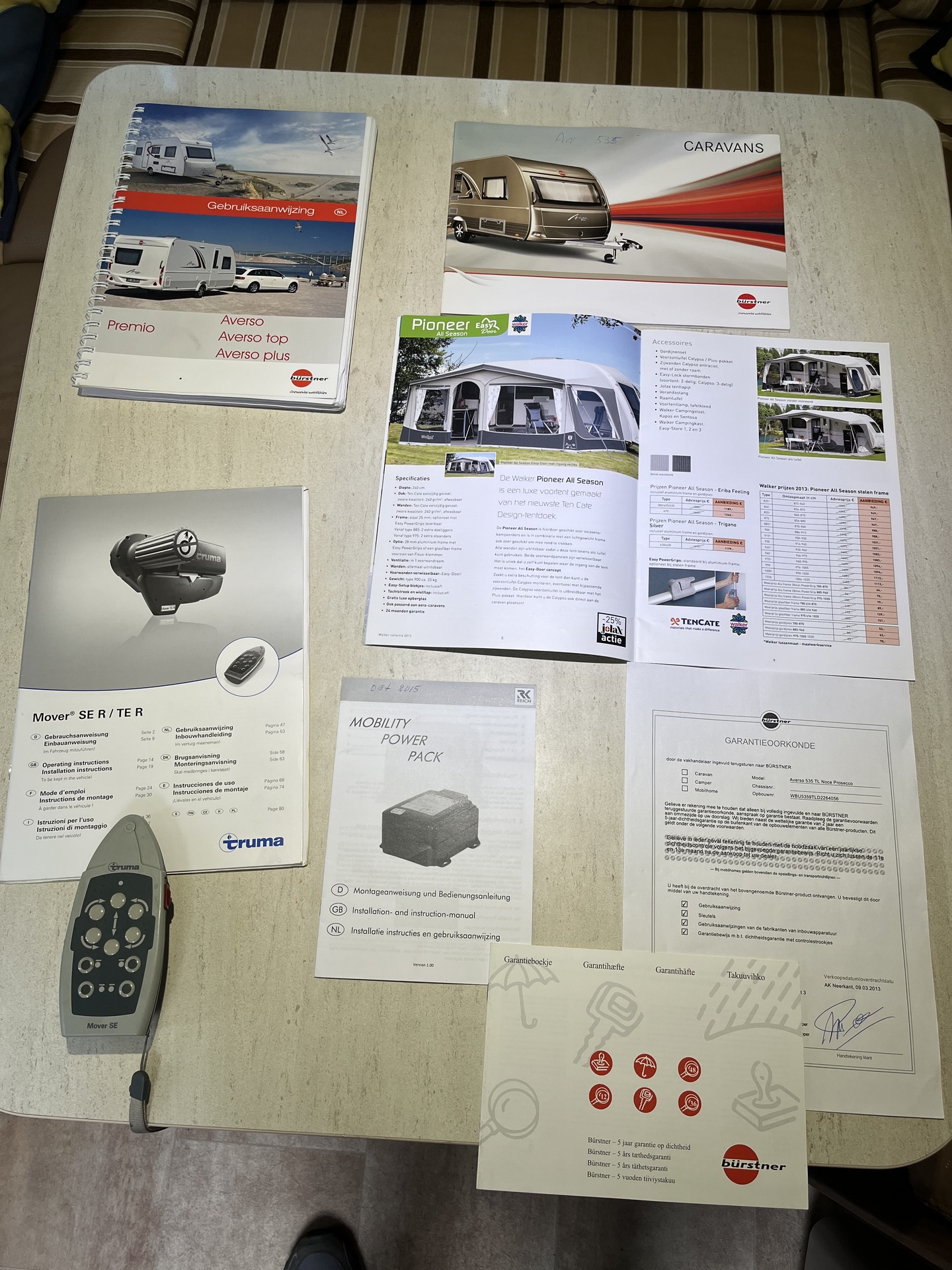 Burstner Averso 535 TL met Mover