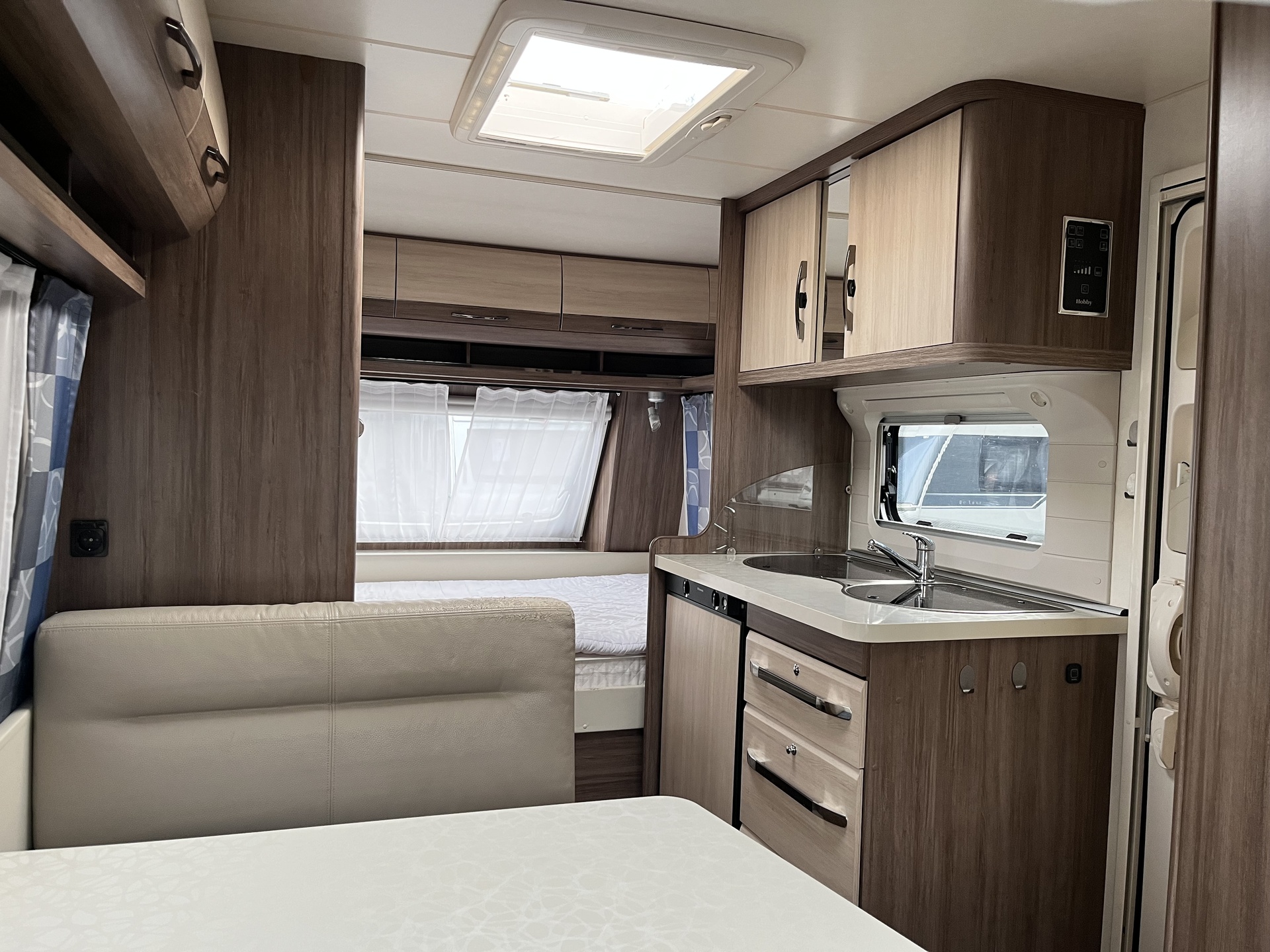 HOBBY 400 SF de Luxe