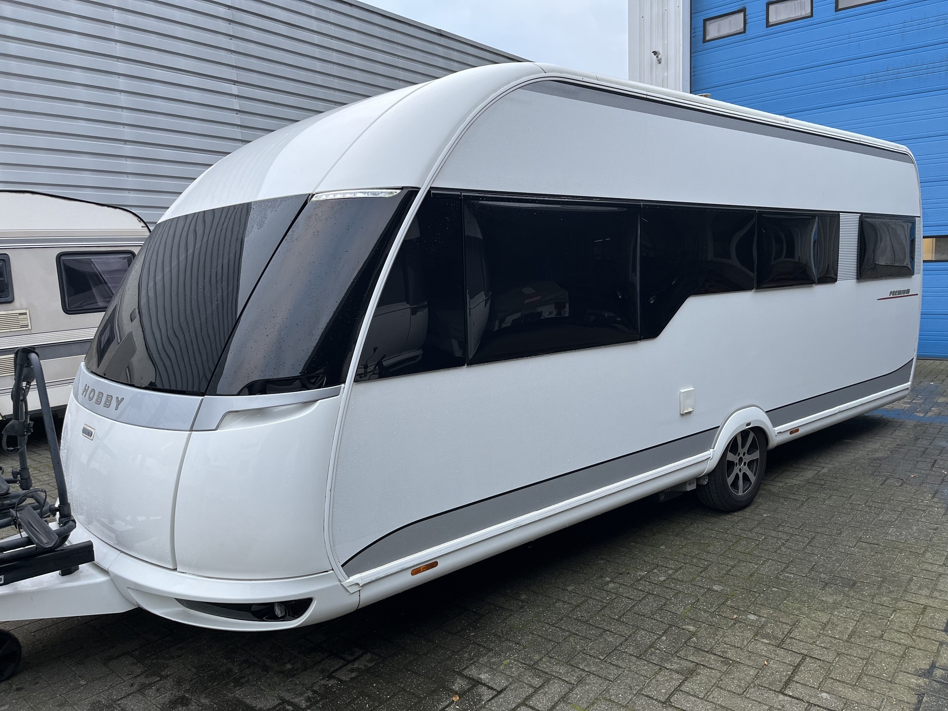 HOBBY 560 UL PREMIUM vol optie