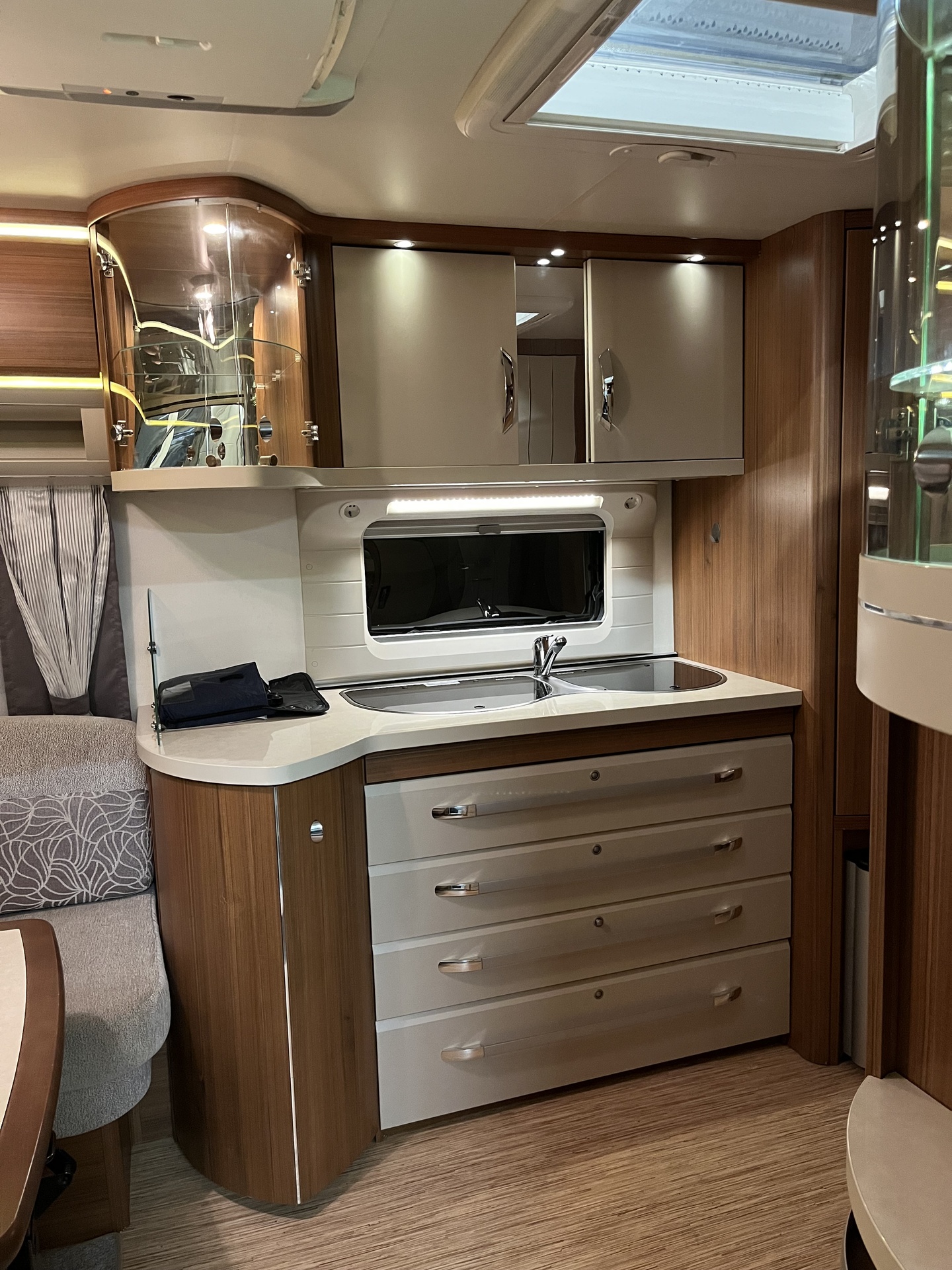 HOBBY 560 UL PREMIUM vol optie