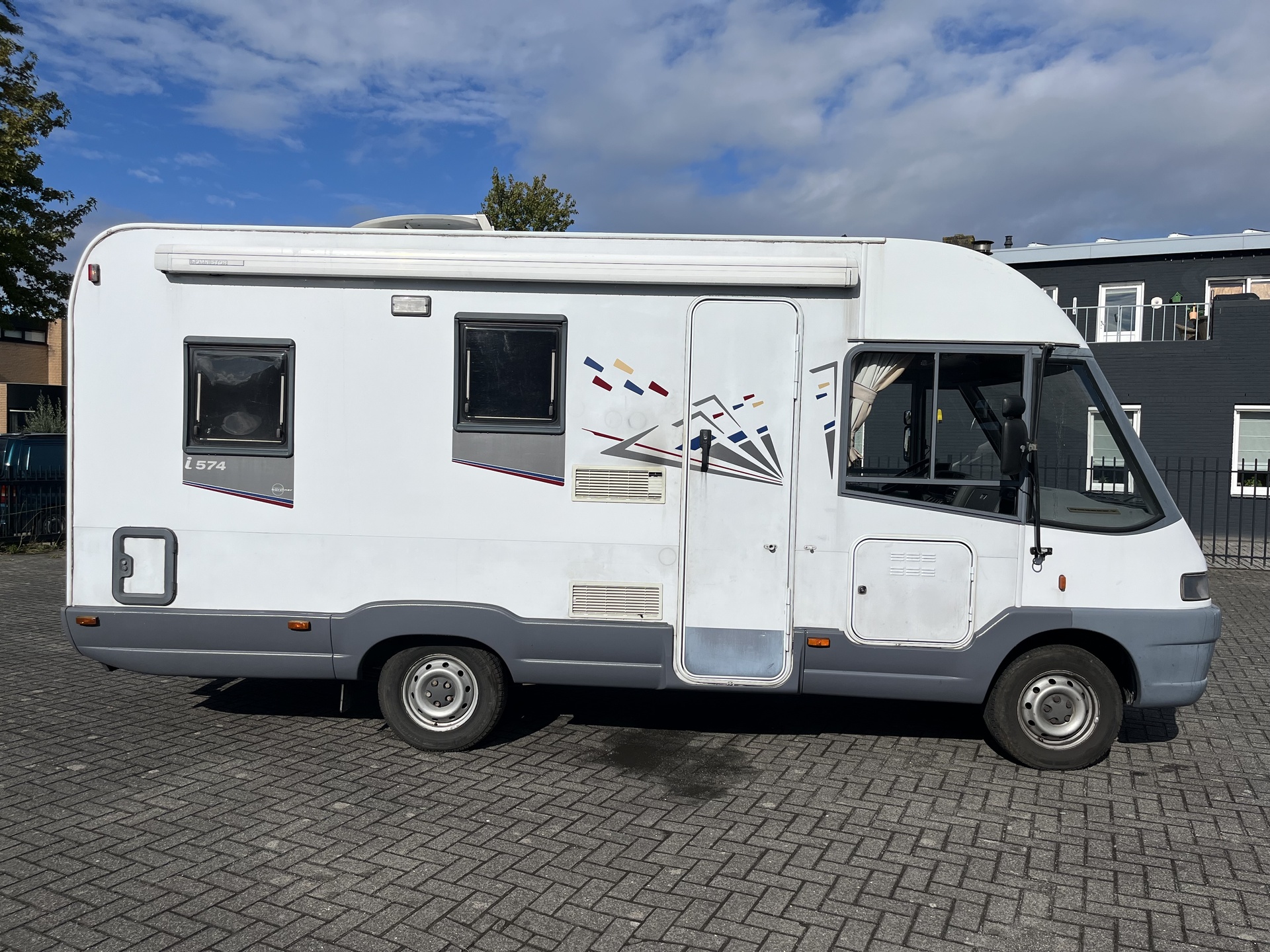 Burstner I574 integraal 