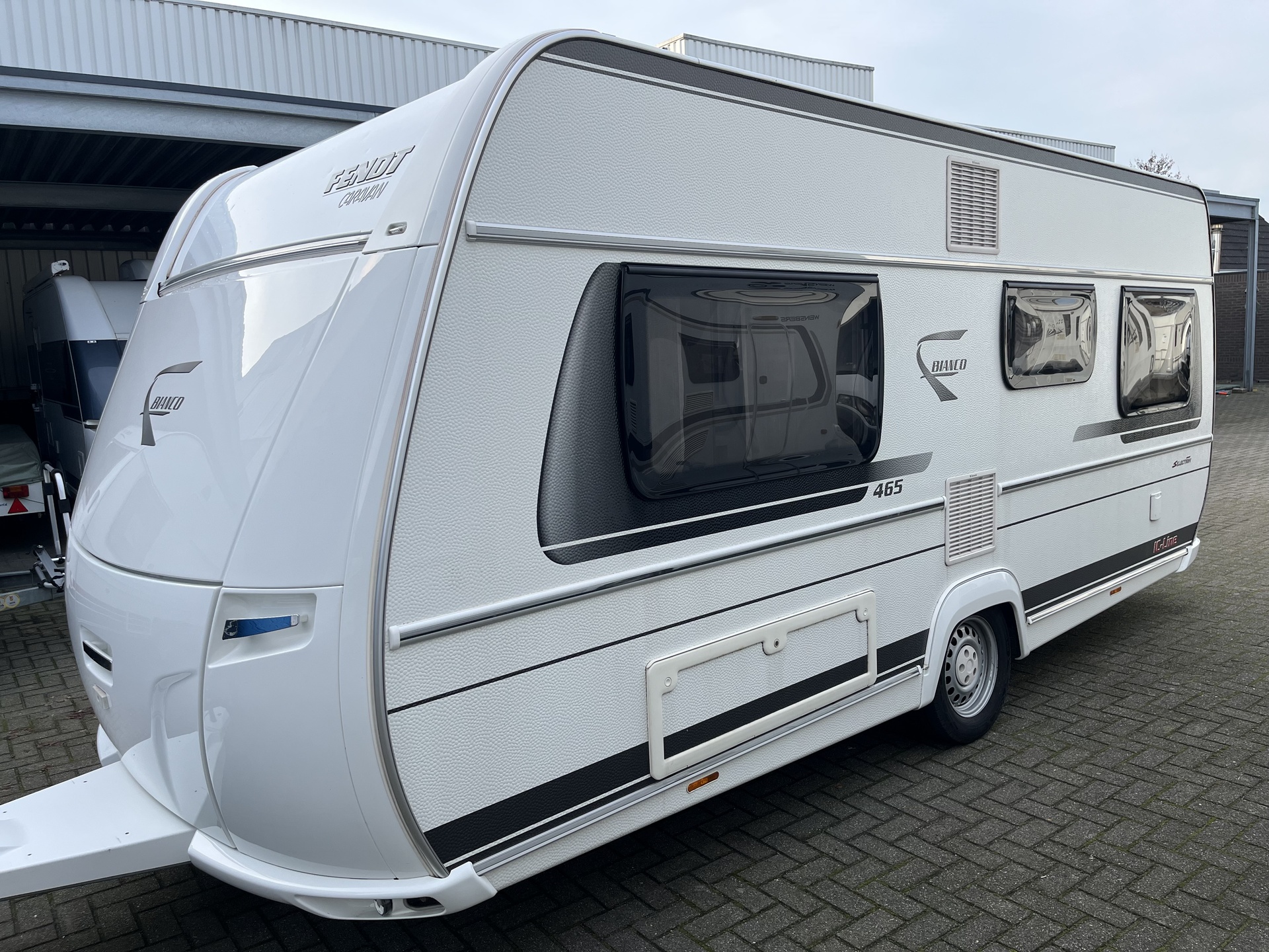 Fendt 465 SFB Bianco VERKOCHT