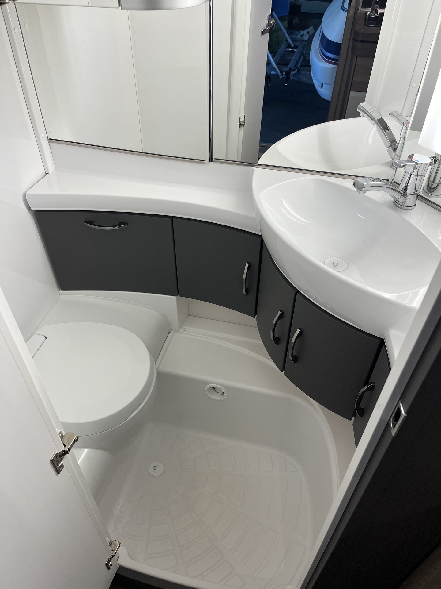 Hobby 490 KMF Excellent edition