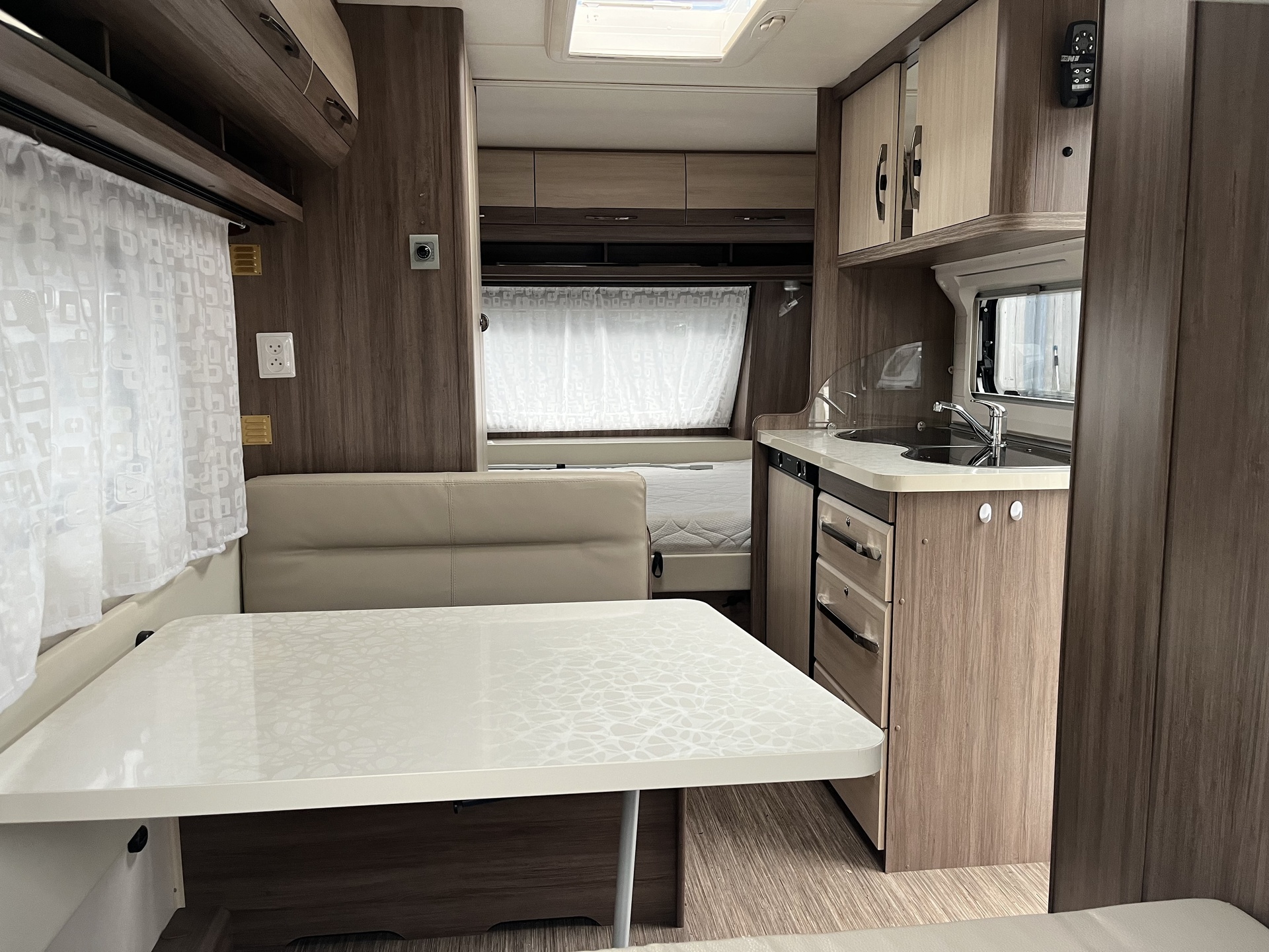 Hobby 400 SF de luxe en zeer compleet