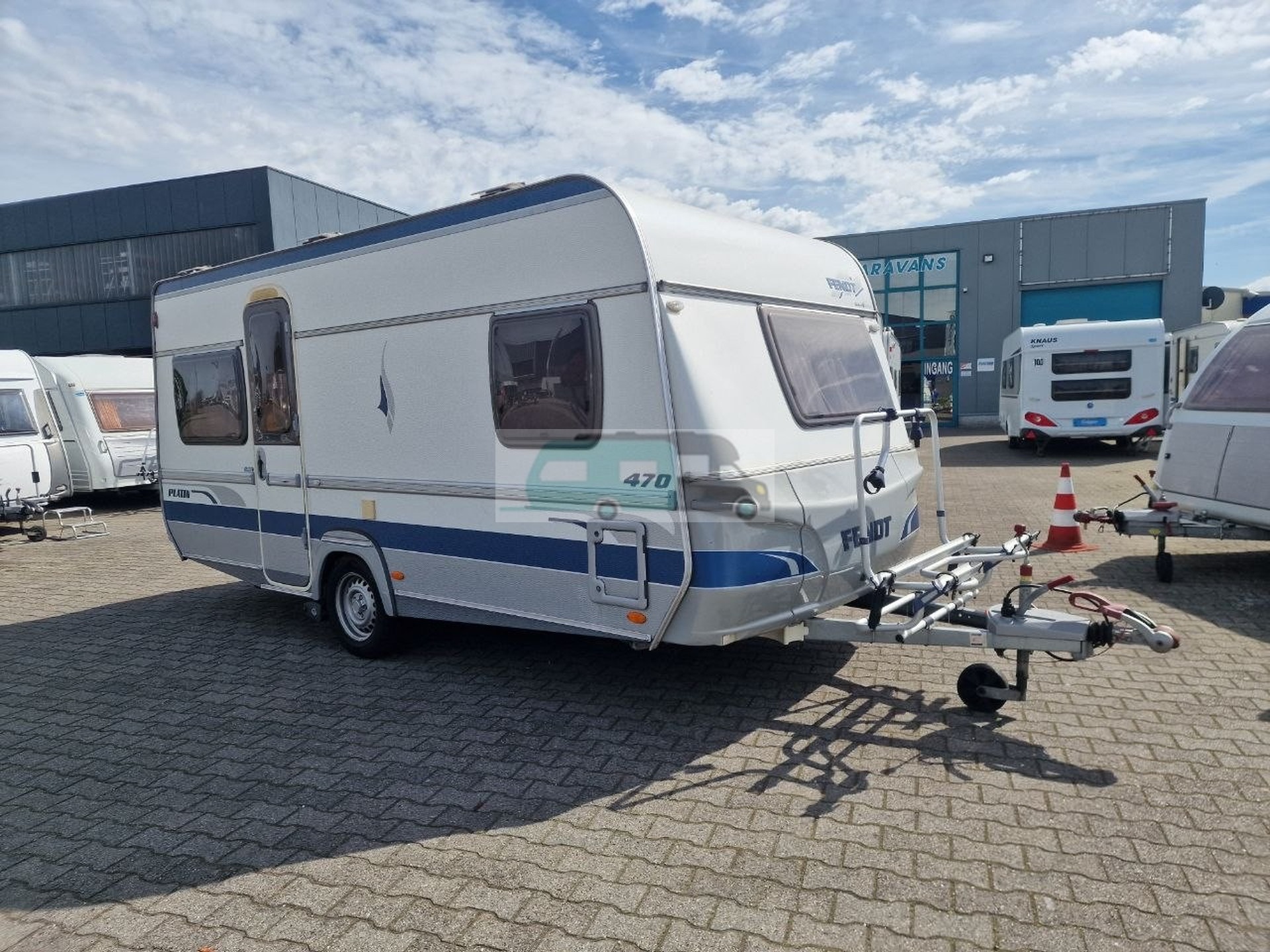 FENDT platin 470 TF Mover, voortent, fietsendrager