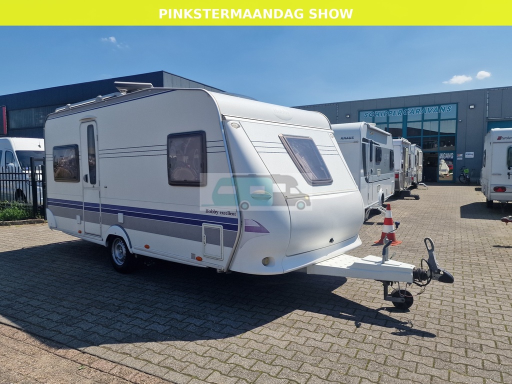 HOBBY excellent 460 UFE mover Unico tent en Luifel