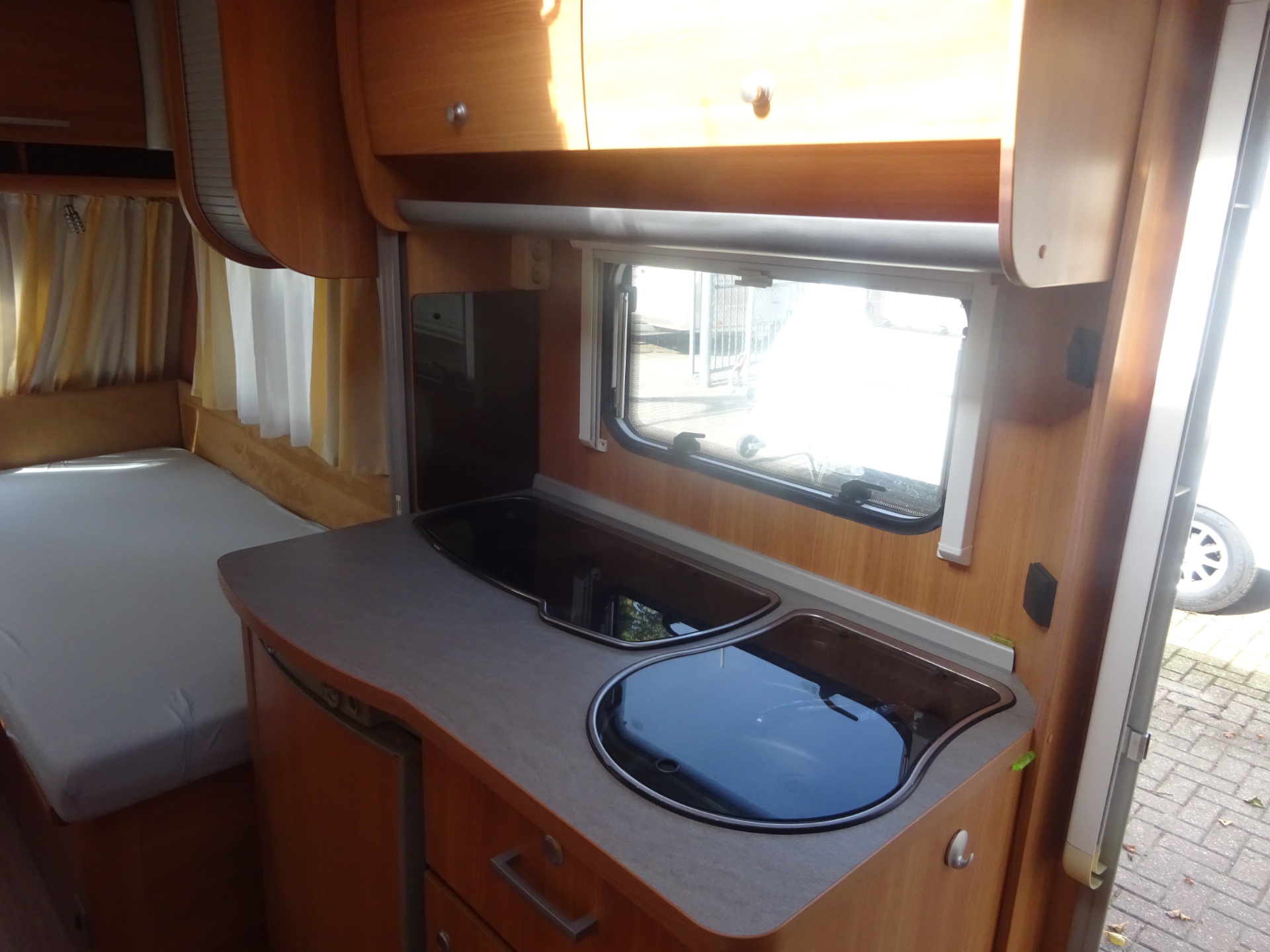 Knaus Sport 500 Enkele Bedden+Rondzit+Mover