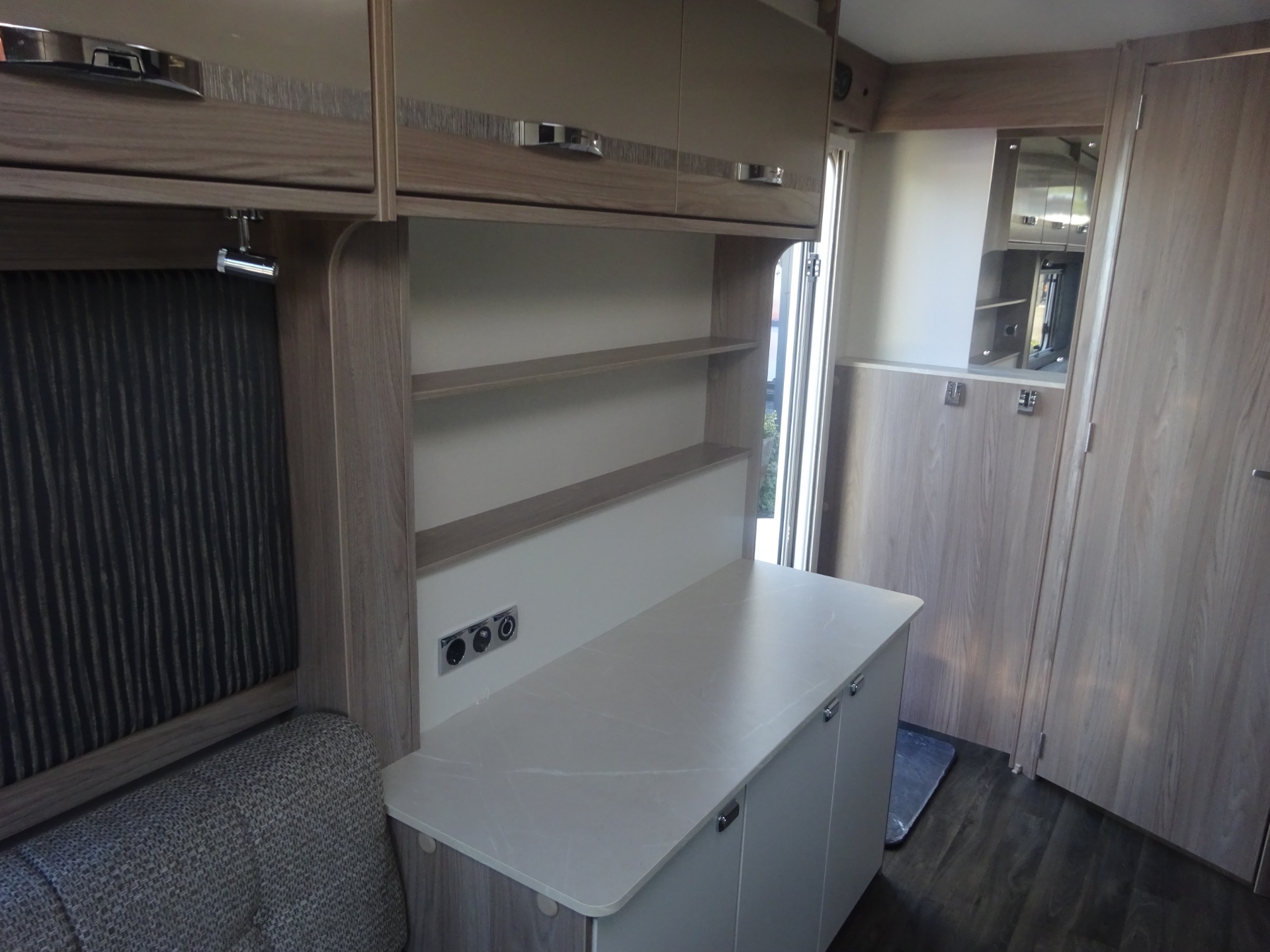 Sprite Cruzer 475 SR Enkele Bedden Grote Badkamer