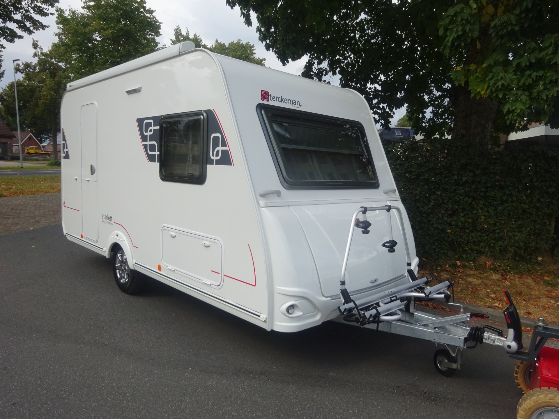 Sterckeman Starlett 420 Comfort Met Vaste Luifel