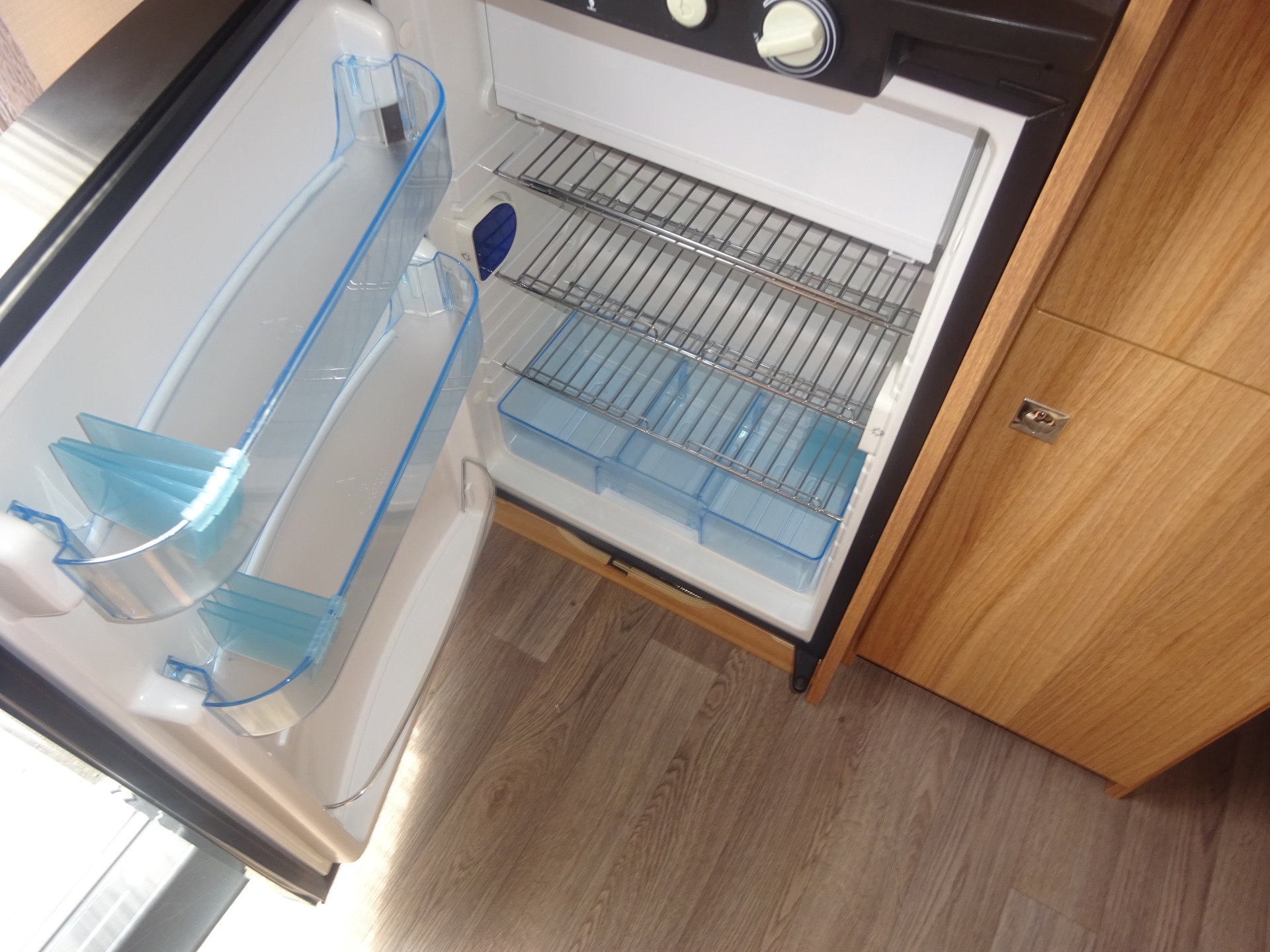 Sterckeman Starlett 420 Comfort Met Vaste Luifel