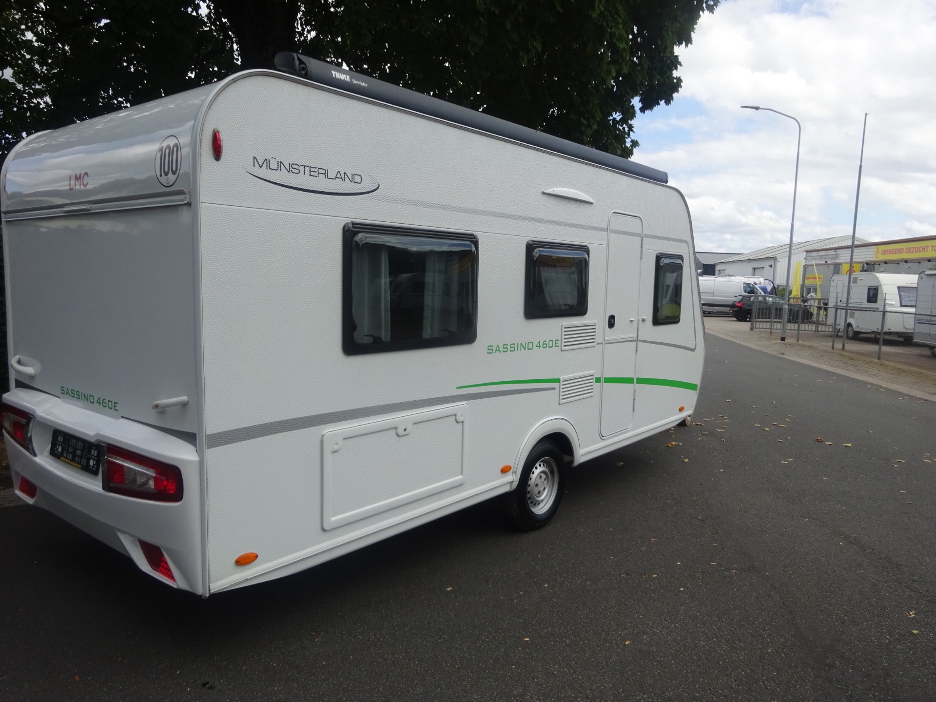 Lmc Sassino 460 LU Enkele Bedden/Vaste Luifel