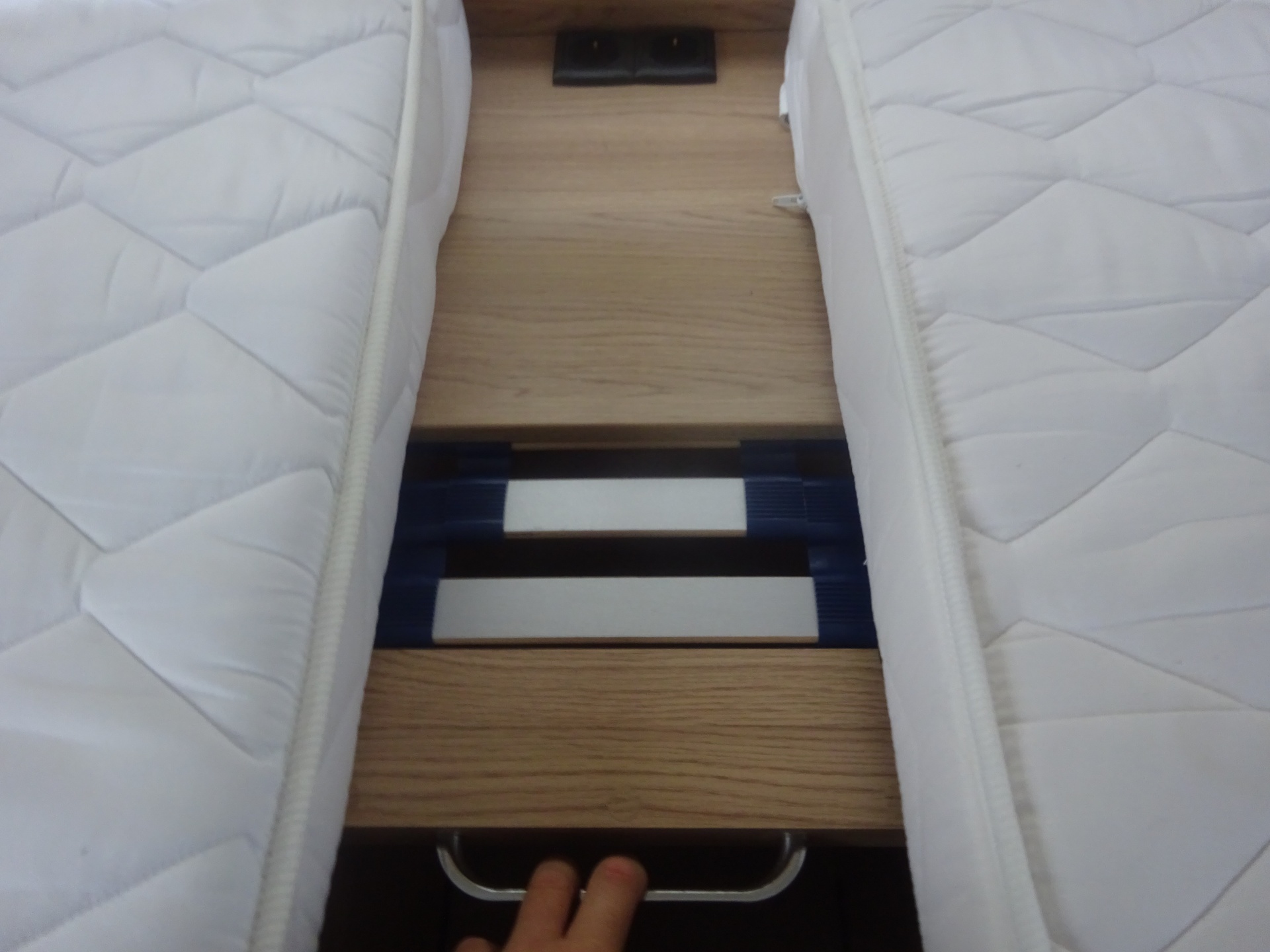 Lmc Sassino 460 UL Enkele Bedden+Mover+Voortent