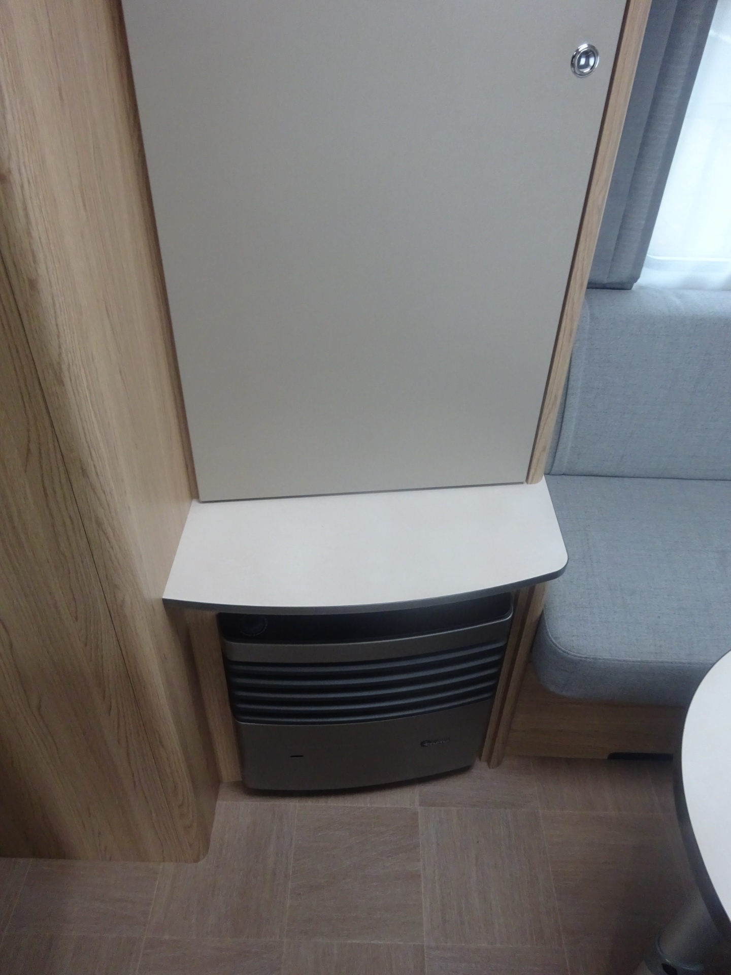 Lmc Sassino 460 UL Enkele Bedden+Mover+Voortent