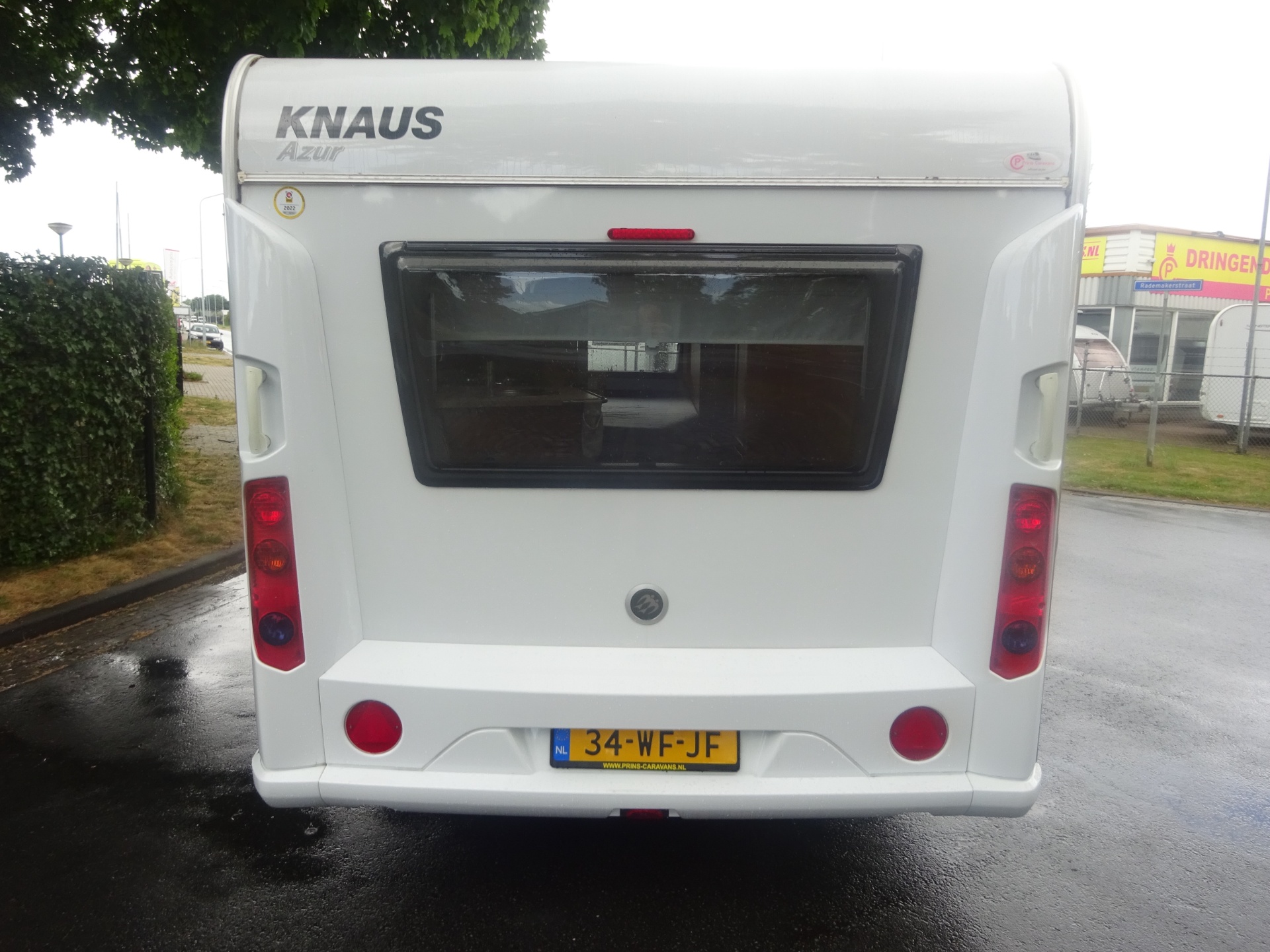 Knaus Azur 460 Frans Bed en Rondzit + Mover