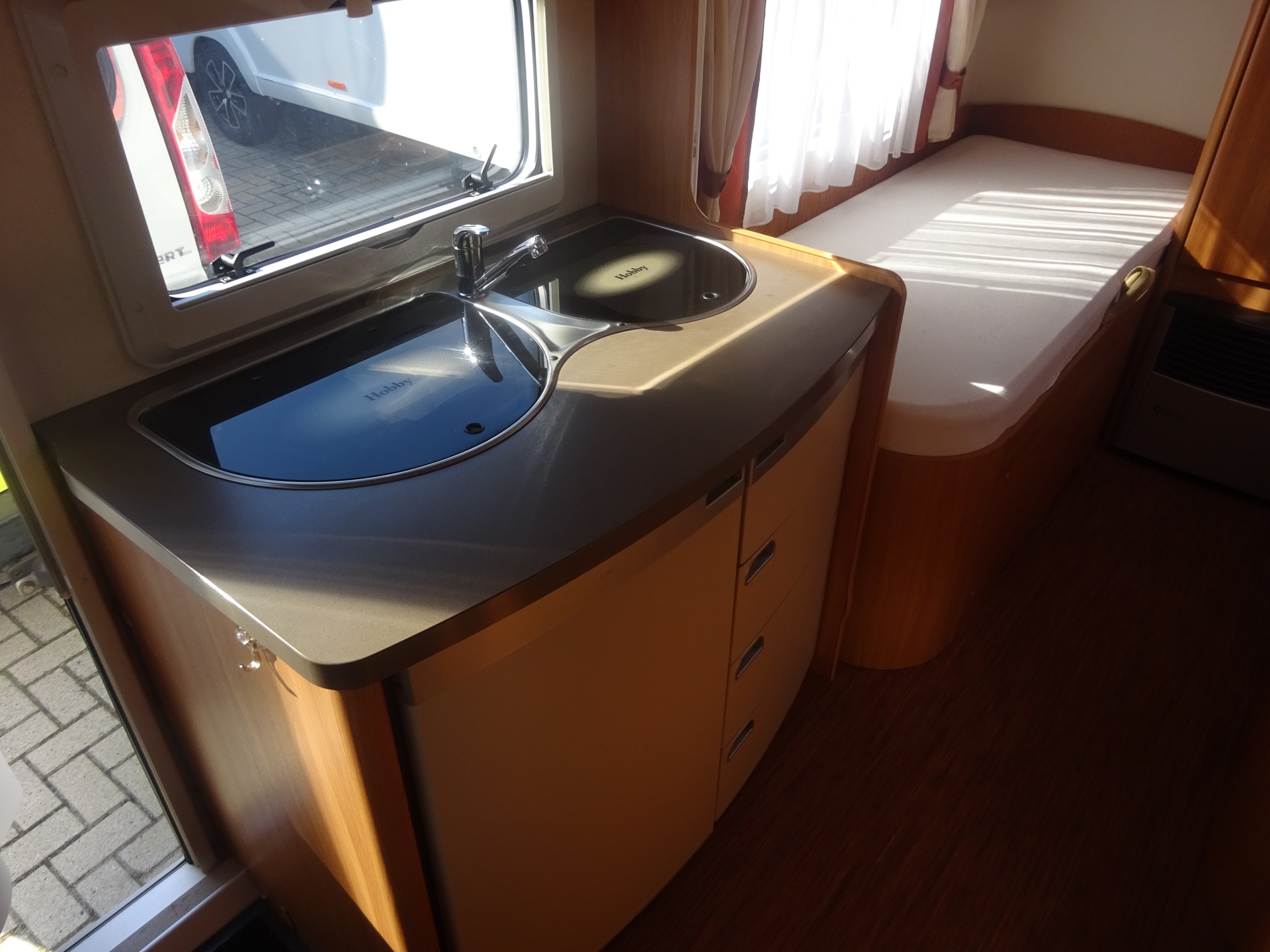 Hobby De luxe 460 LUEnkele Bedden+Rondzit+Mover