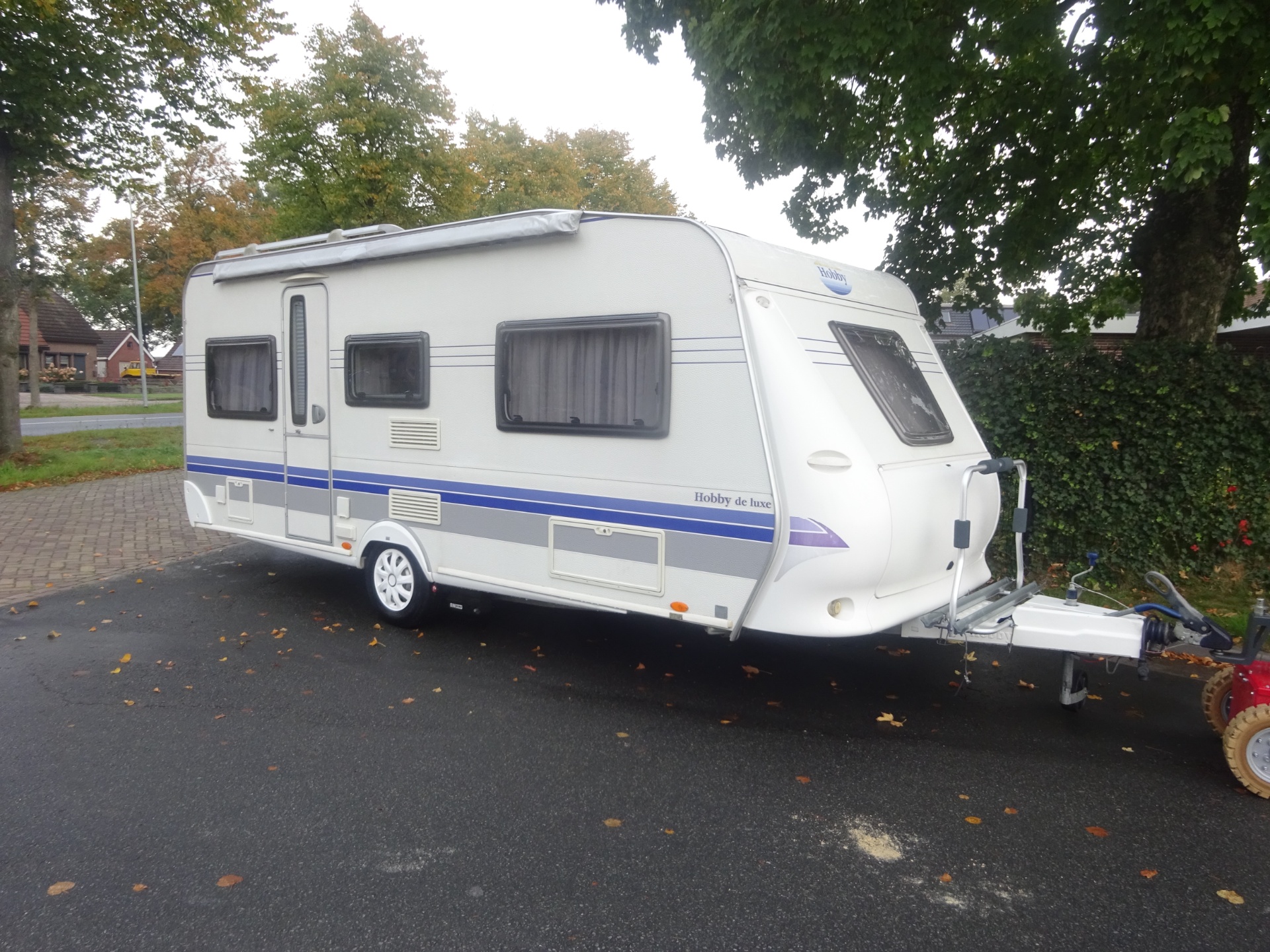 Hobby De luxe 495 UL Enkele Bedden+Mover