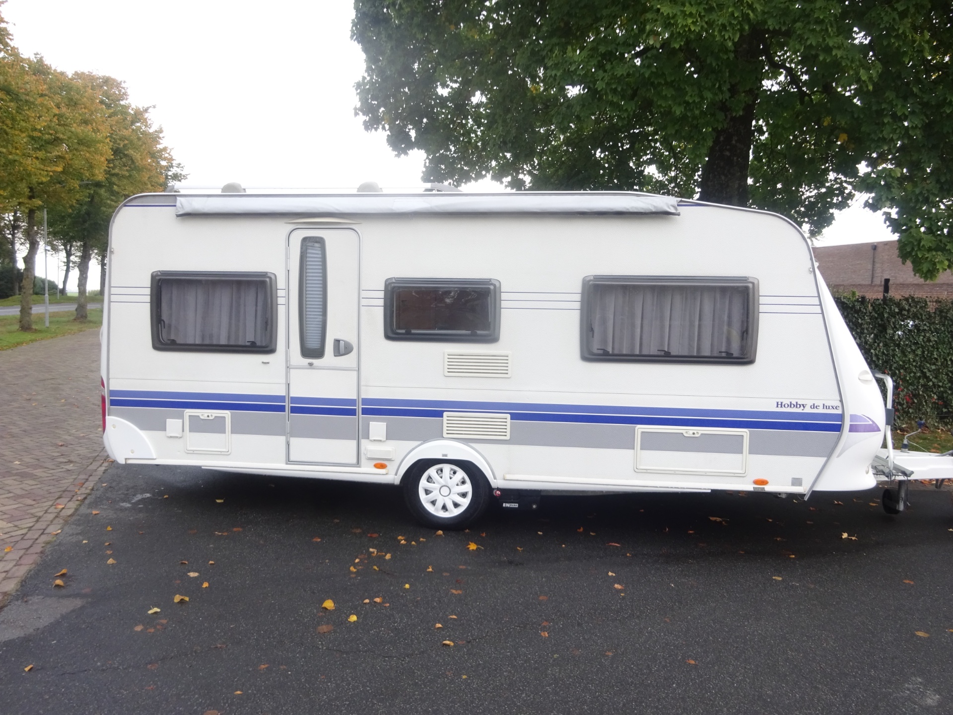 Hobby De luxe 495 UL Enkele Bedden+Mover