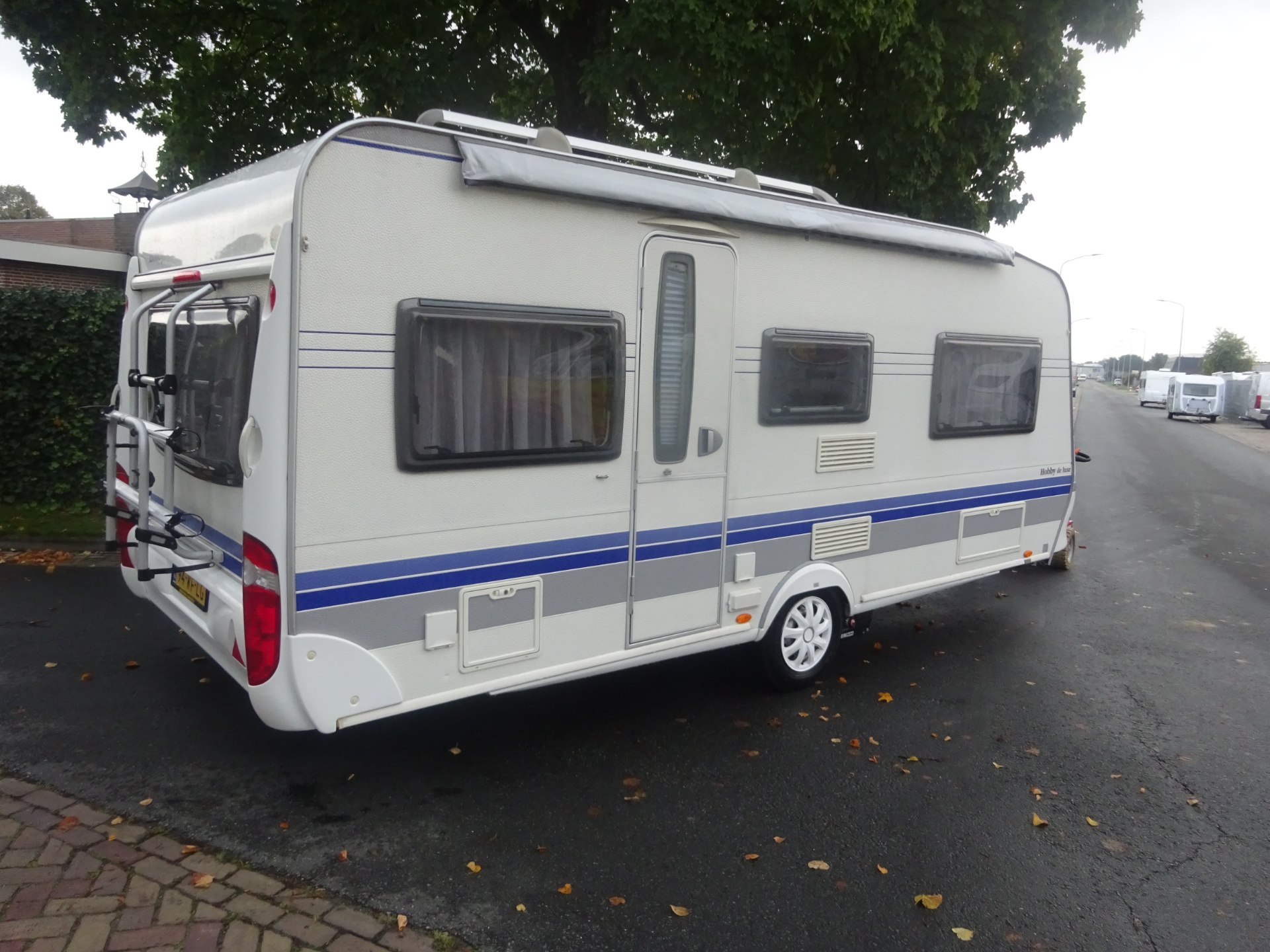 Hobby De luxe 495 UL Enkele Bedden+Mover