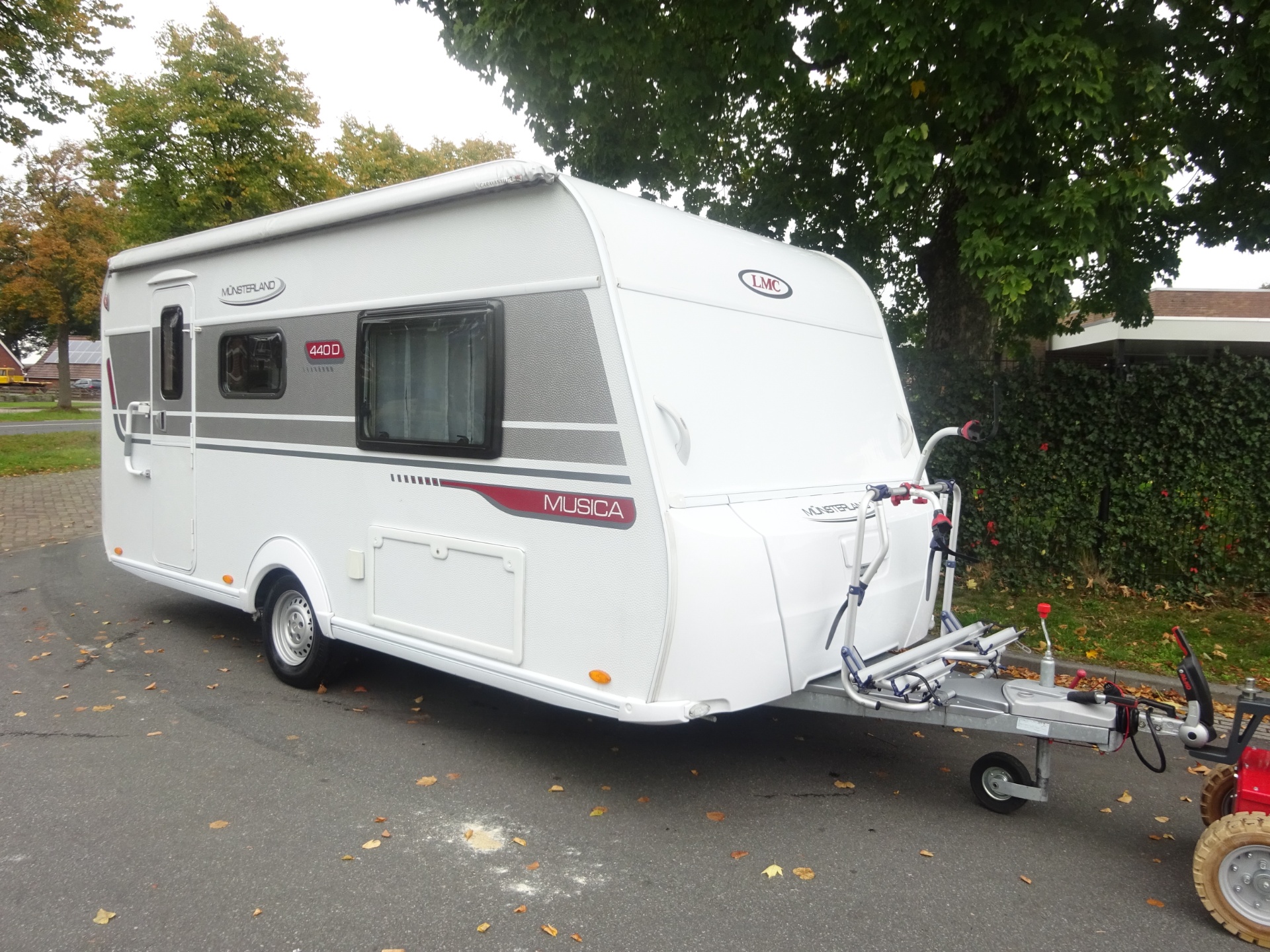 Lmc Musica 440D Frans Bed +Mover