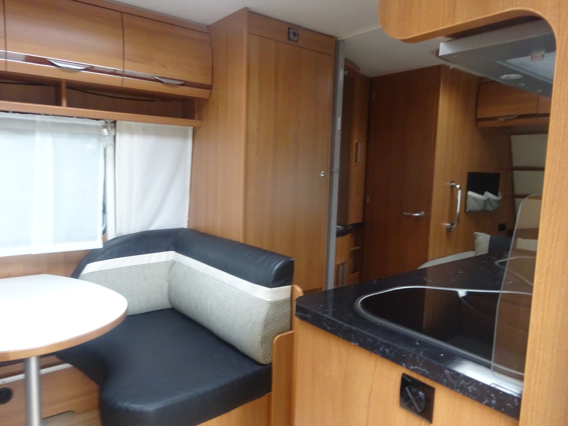 Lmc Musica 440D Frans Bed +Mover